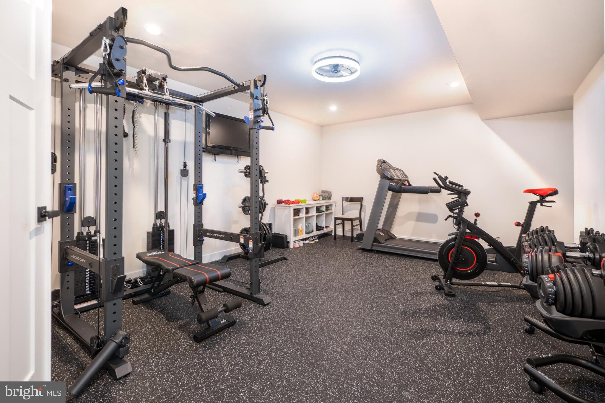 ESTATES AT SAUCON VALLEY - Residential