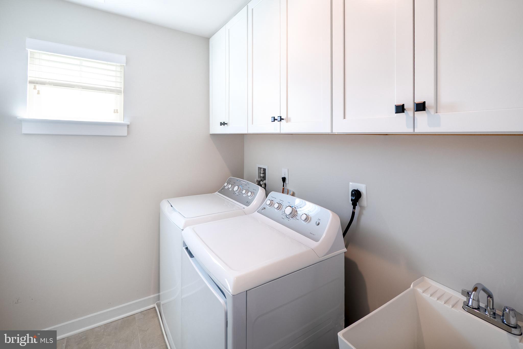 ESTATES AT SAUCON VALLEY - Residential