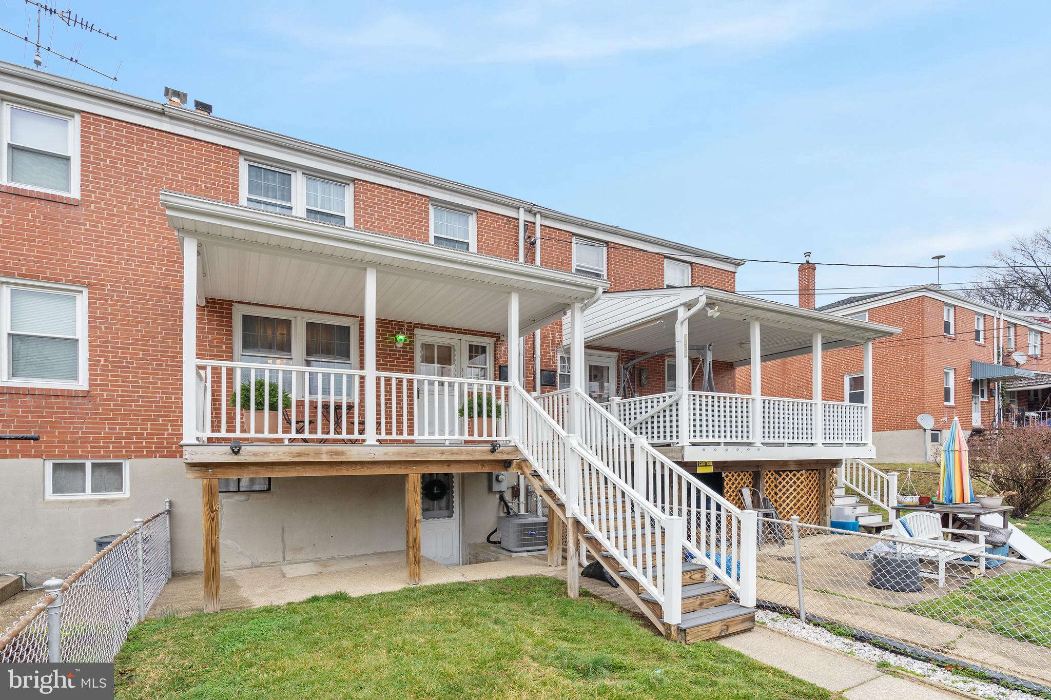 OAKLEIGH MANOR - Residential