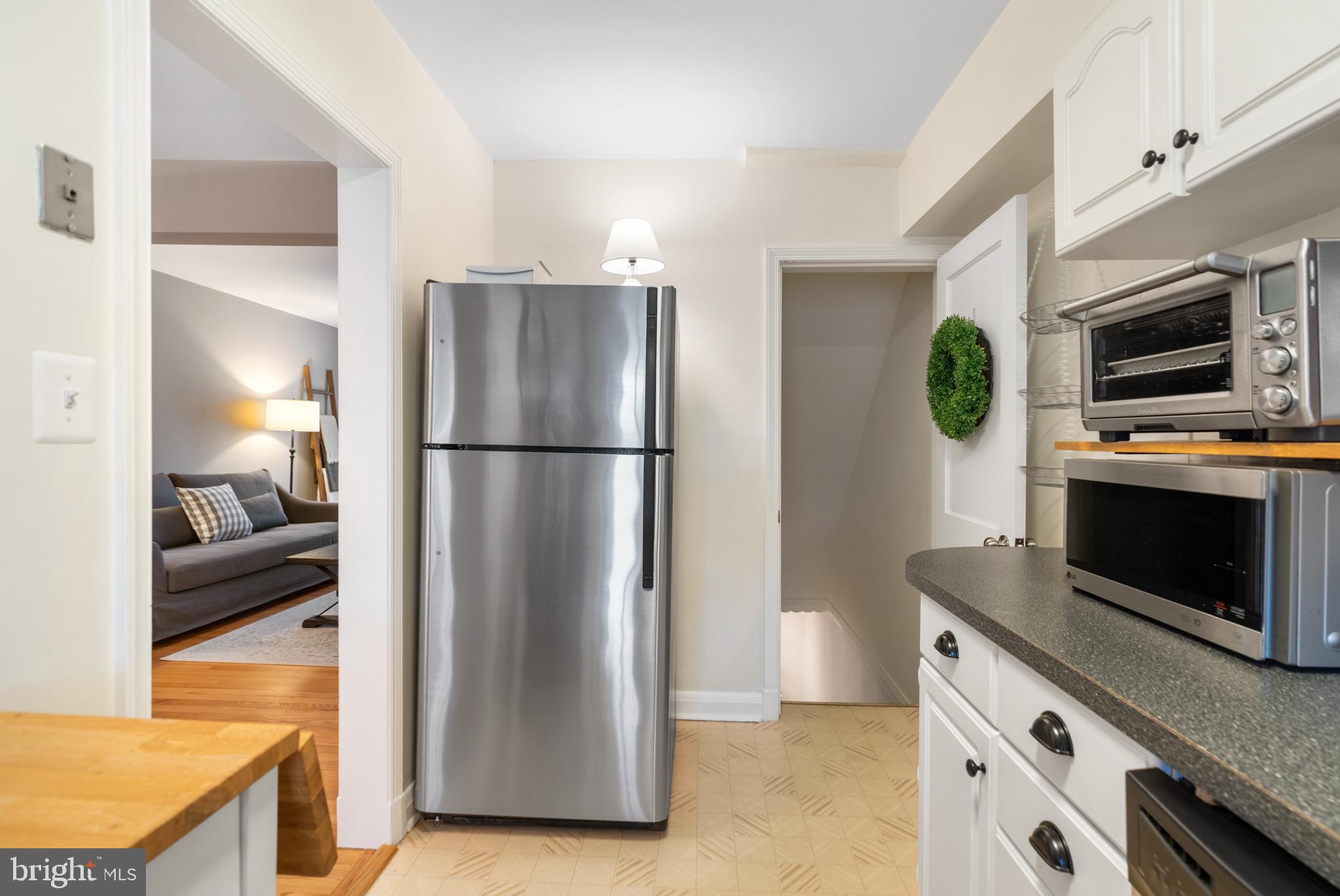 OAKLEIGH MANOR - Residential