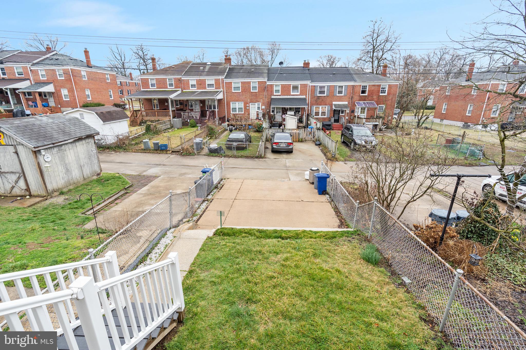 OAKLEIGH MANOR - Residential