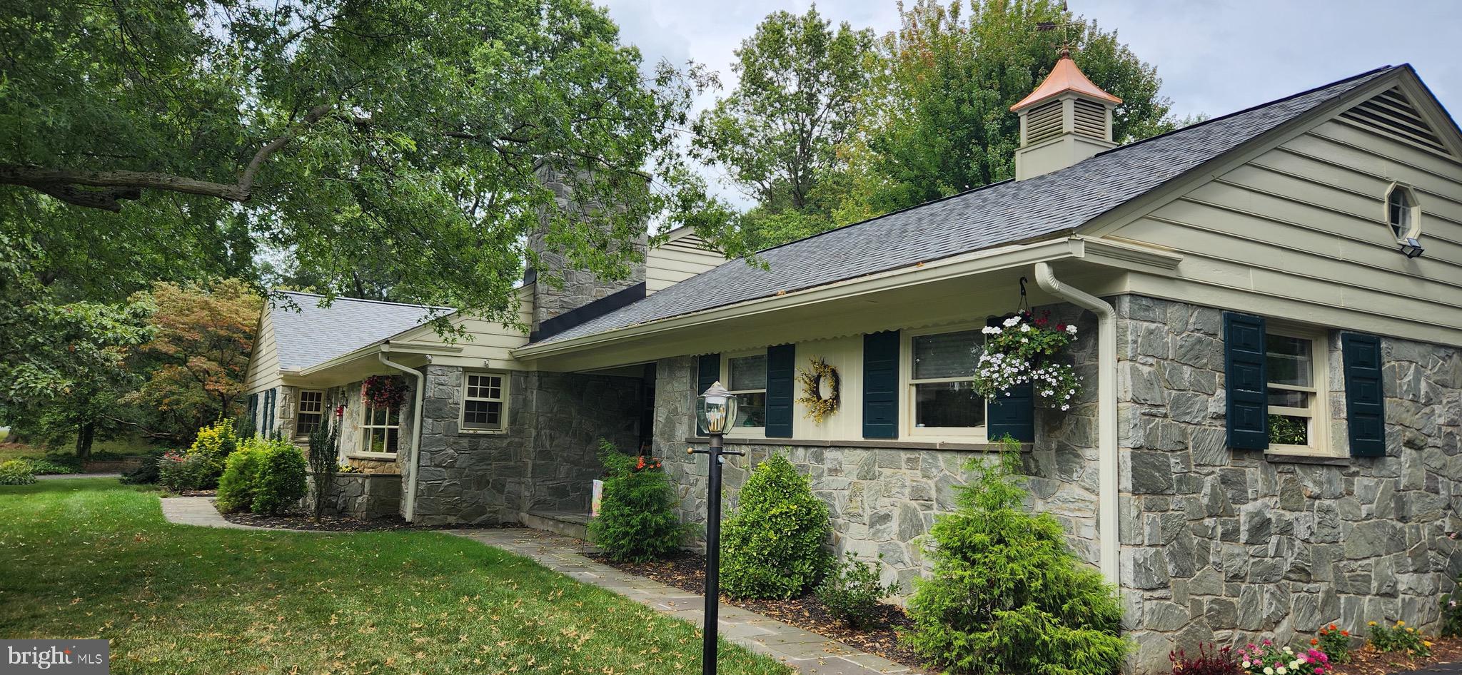 GREEN ACRES - Residential