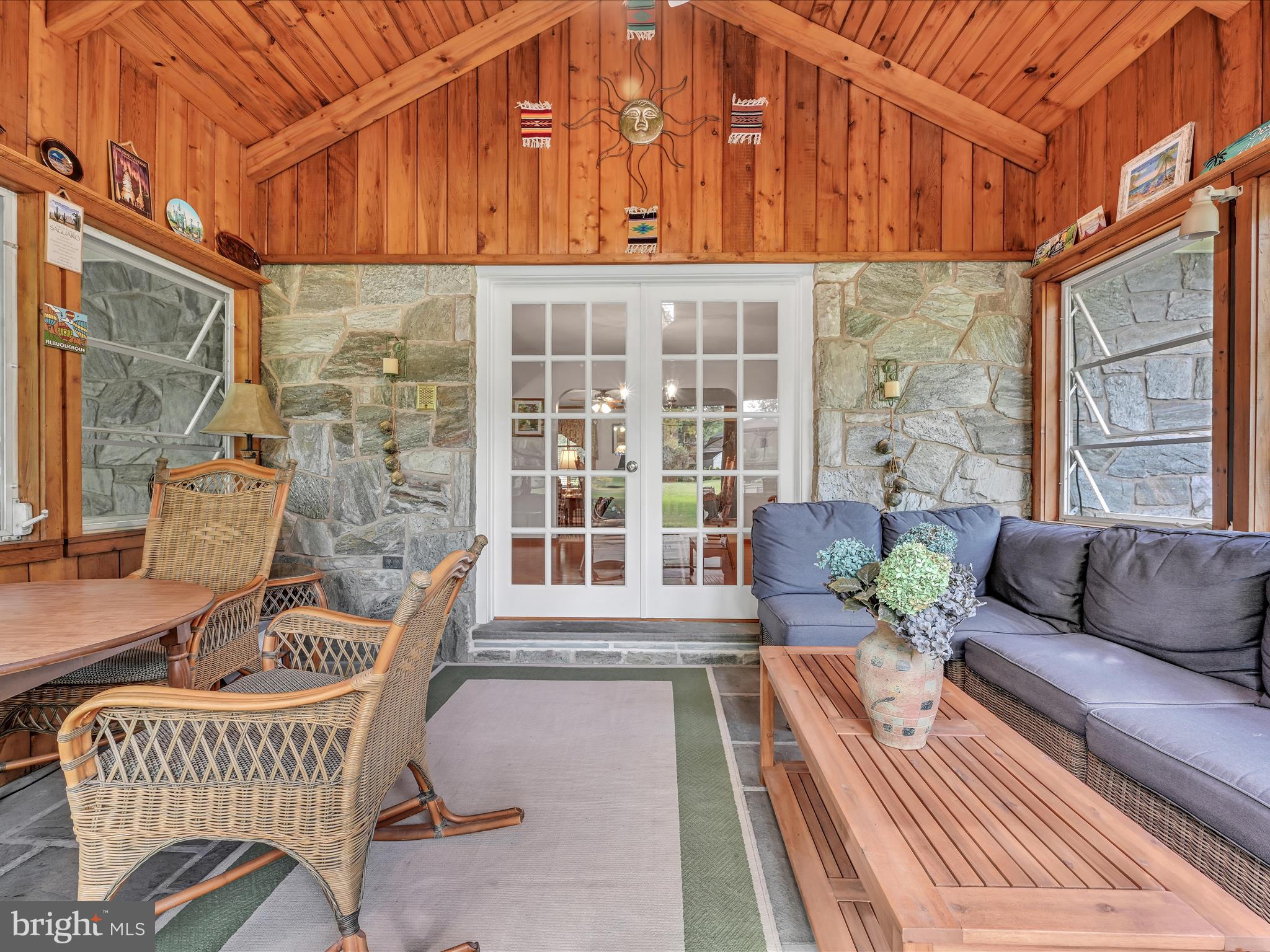 GREEN ACRES - Residential