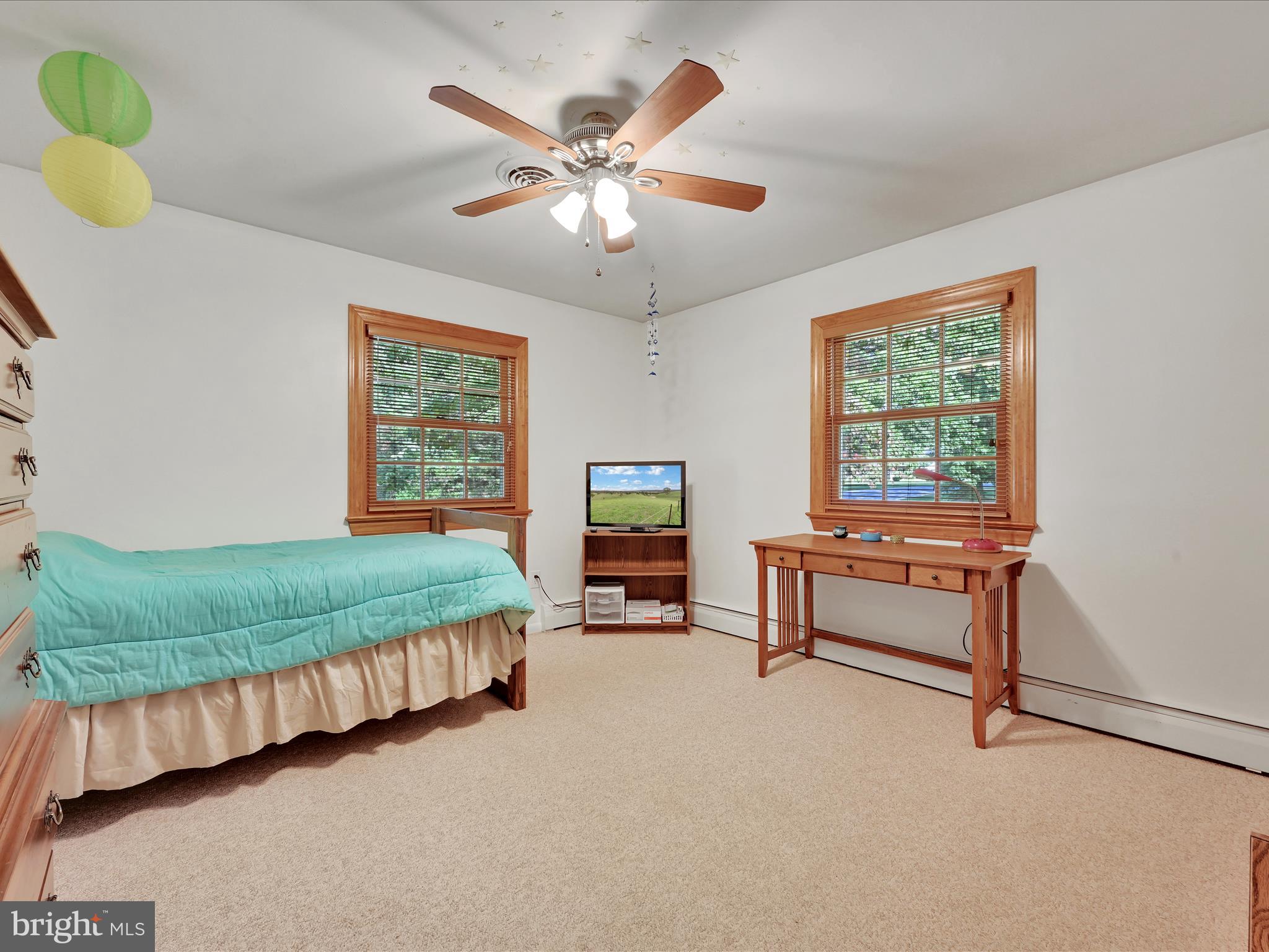 GREEN ACRES - Residential