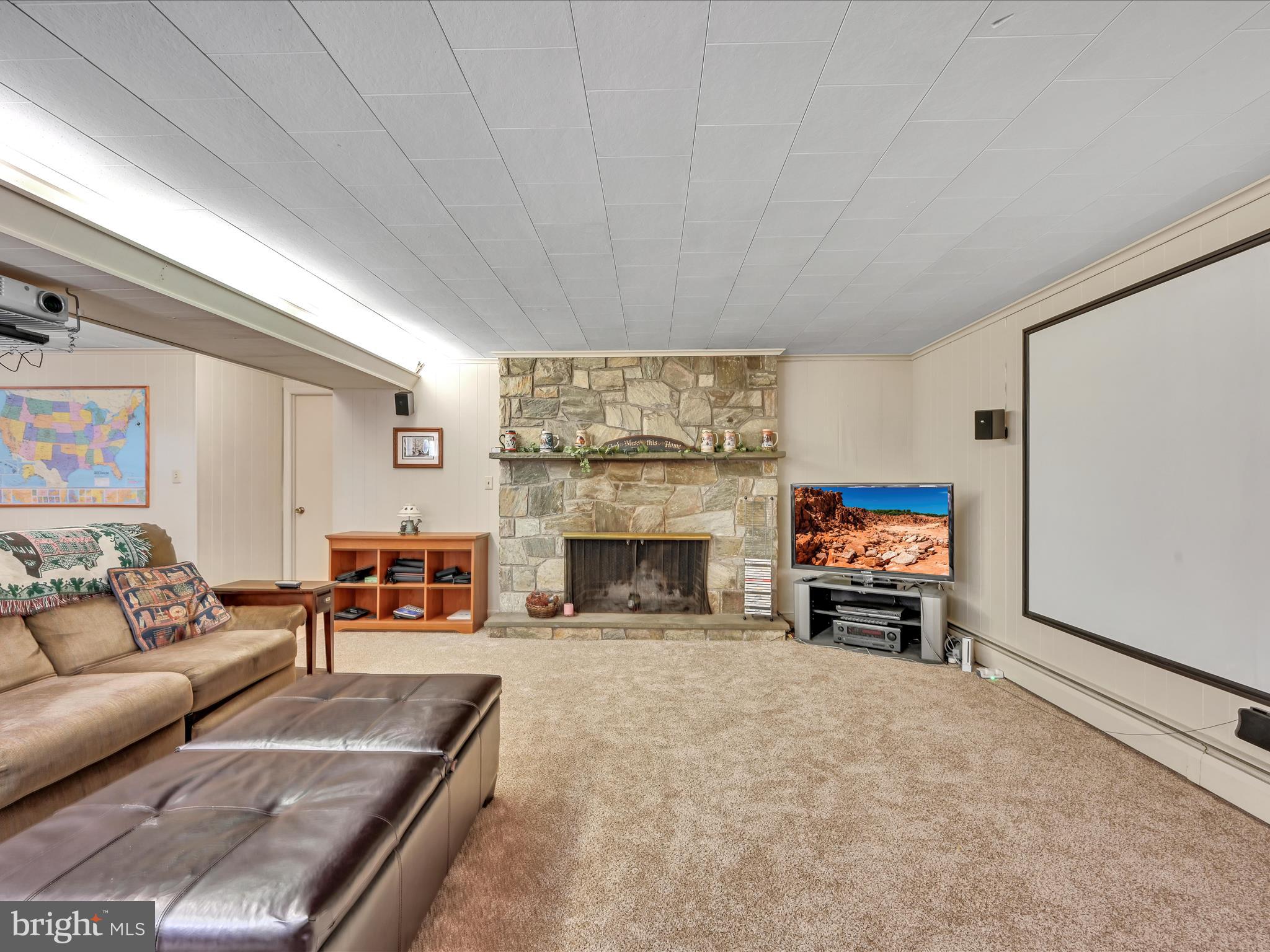 GREEN ACRES - Residential