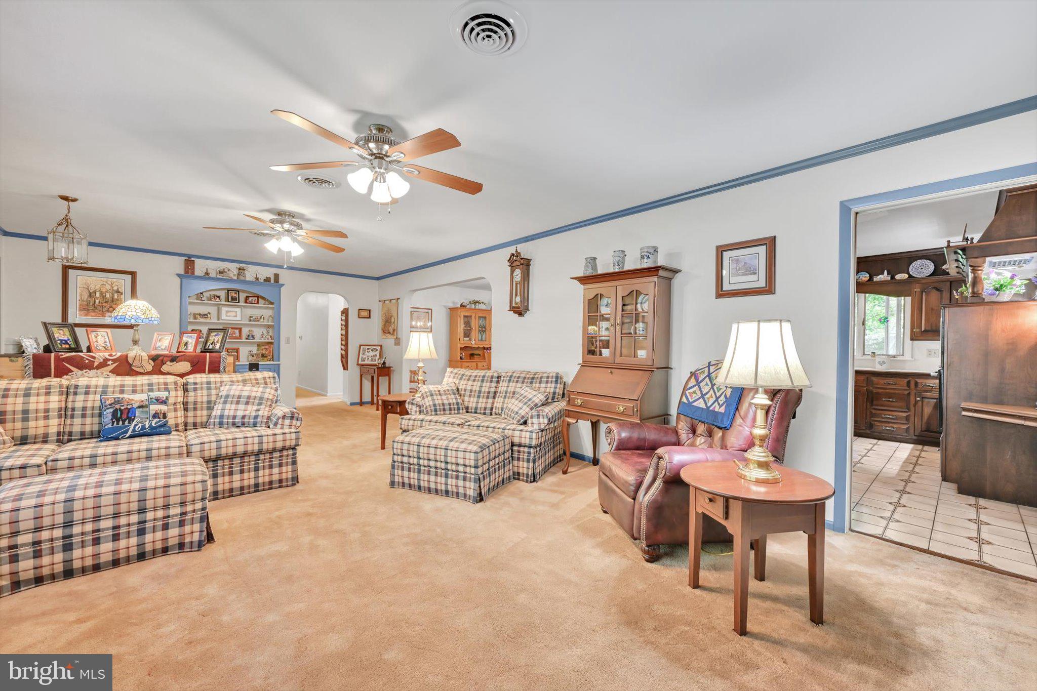 GREEN ACRES - Residential