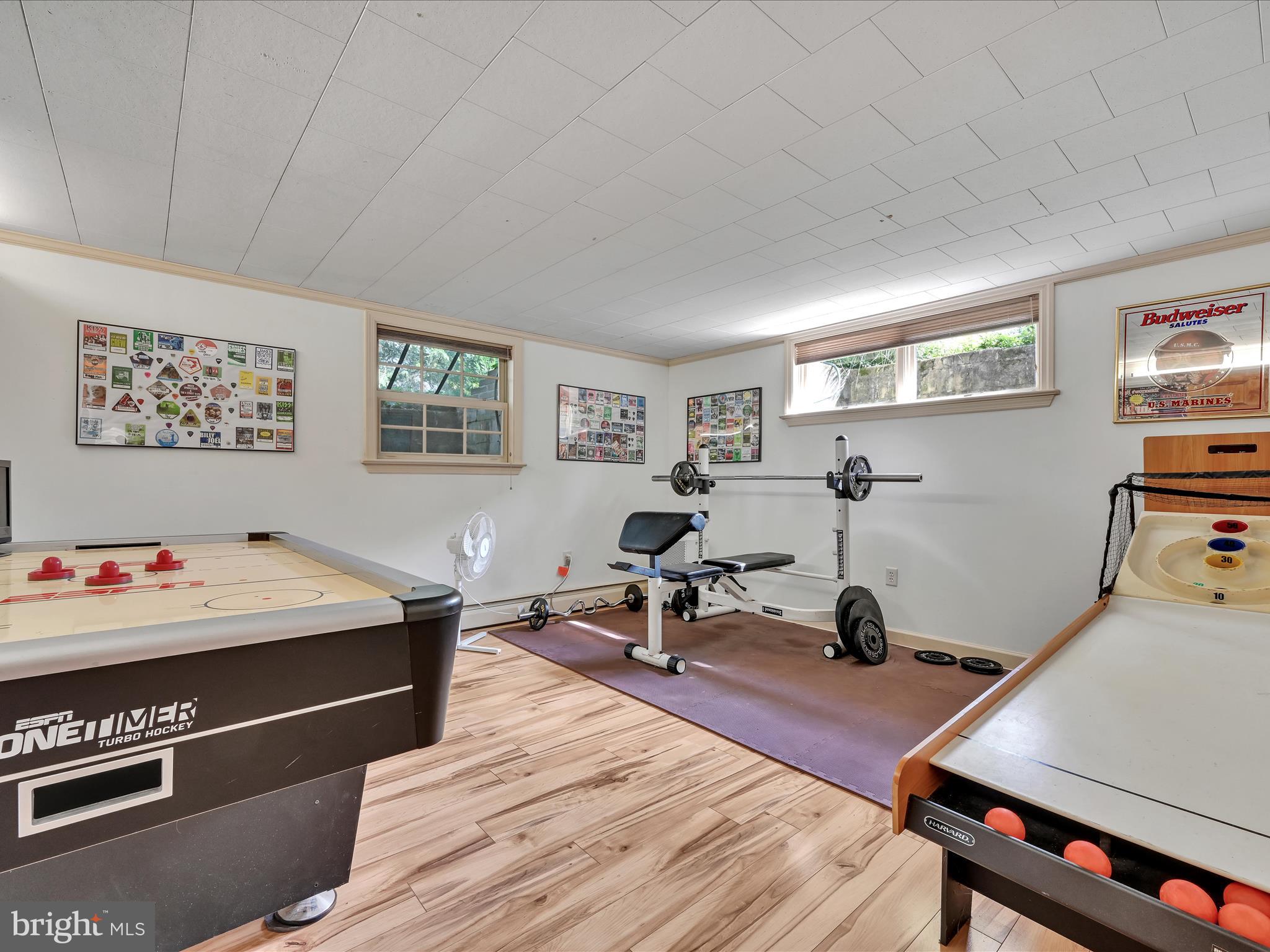 GREEN ACRES - Residential