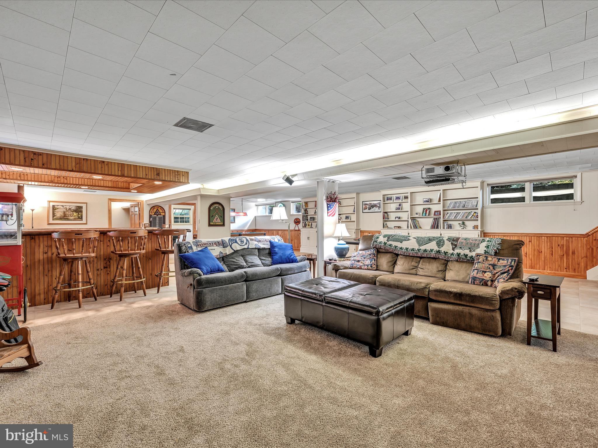 GREEN ACRES - Residential