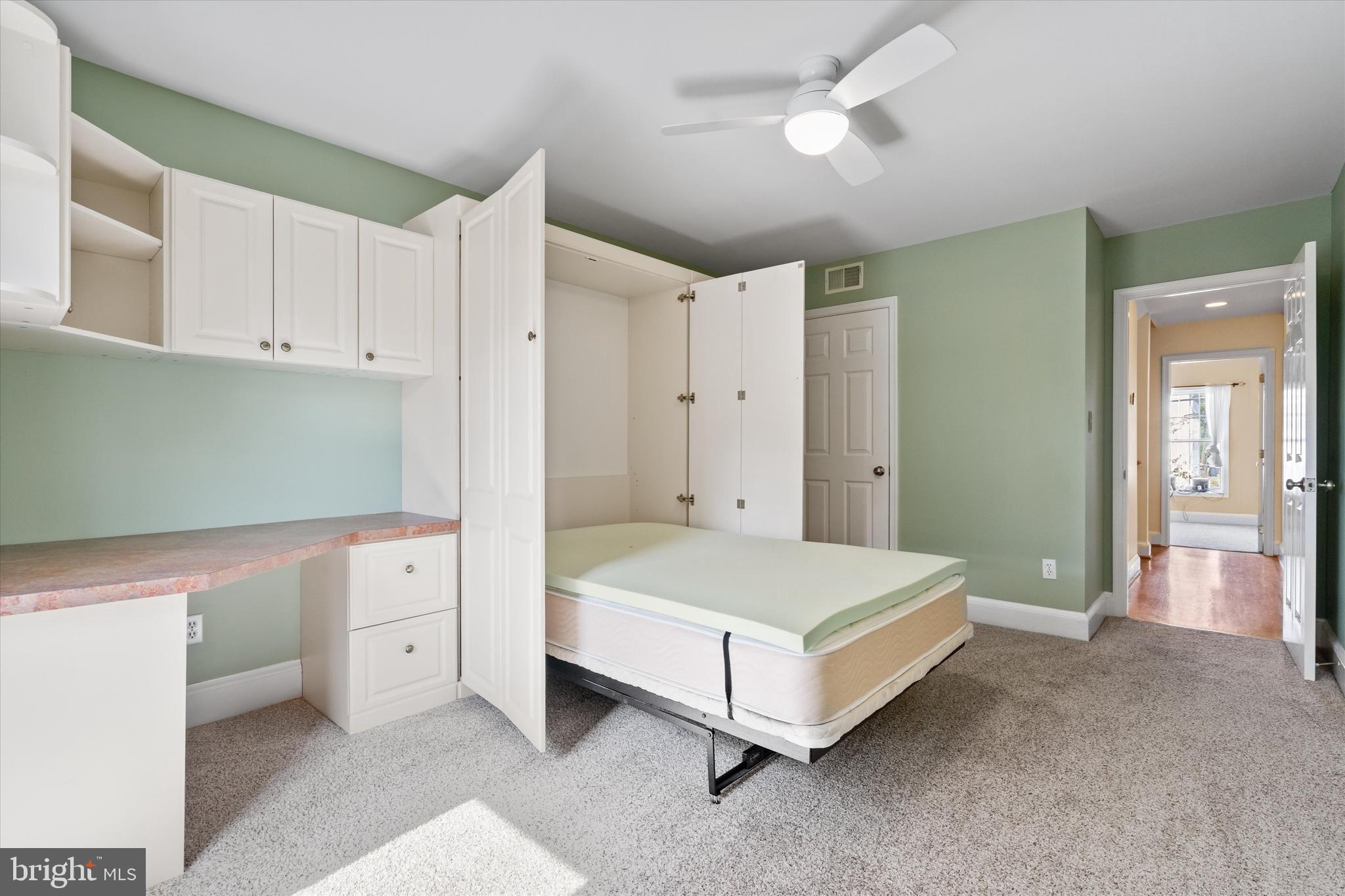 OLD TOWN ALEXANDRIA - Residential Lease