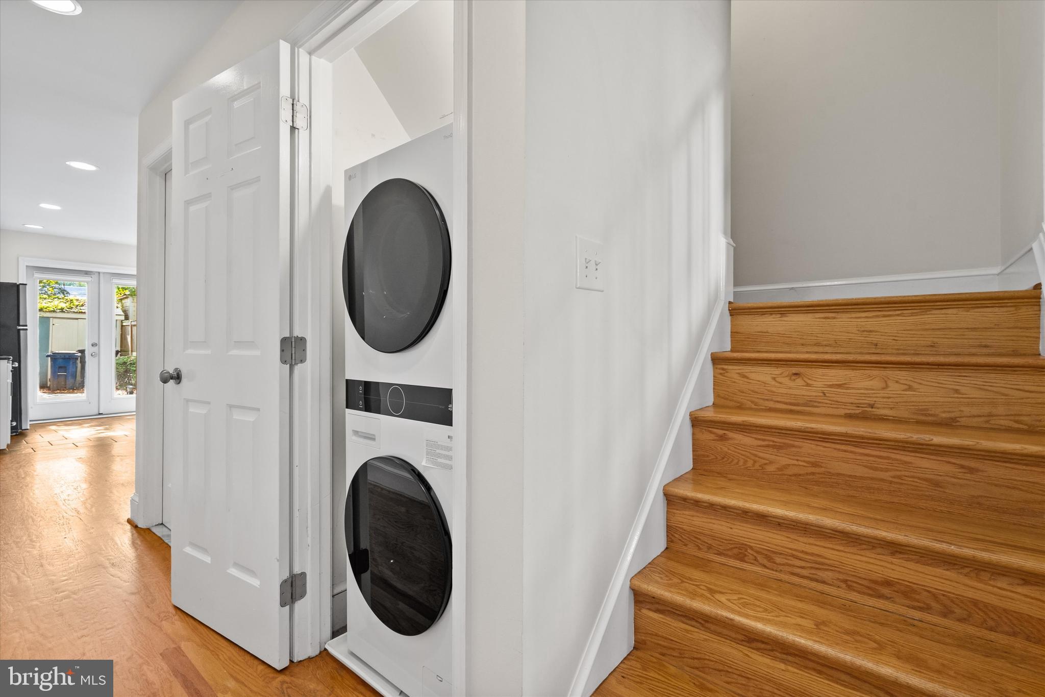 OLD TOWN ALEXANDRIA - Residential Lease