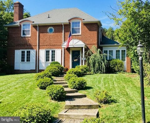 Photo of 833 Buckingham Road, CUMBERLAND, MD 21502 (MLS # MDAL2014952)