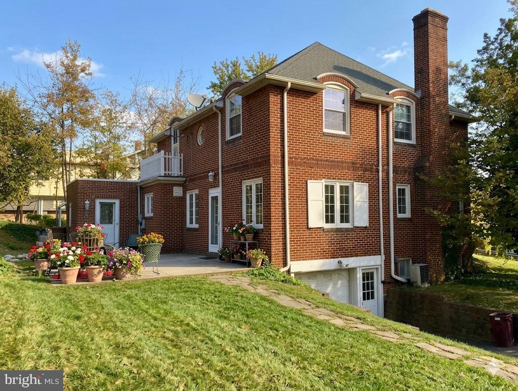 833 BUCKINGHAM ROAD