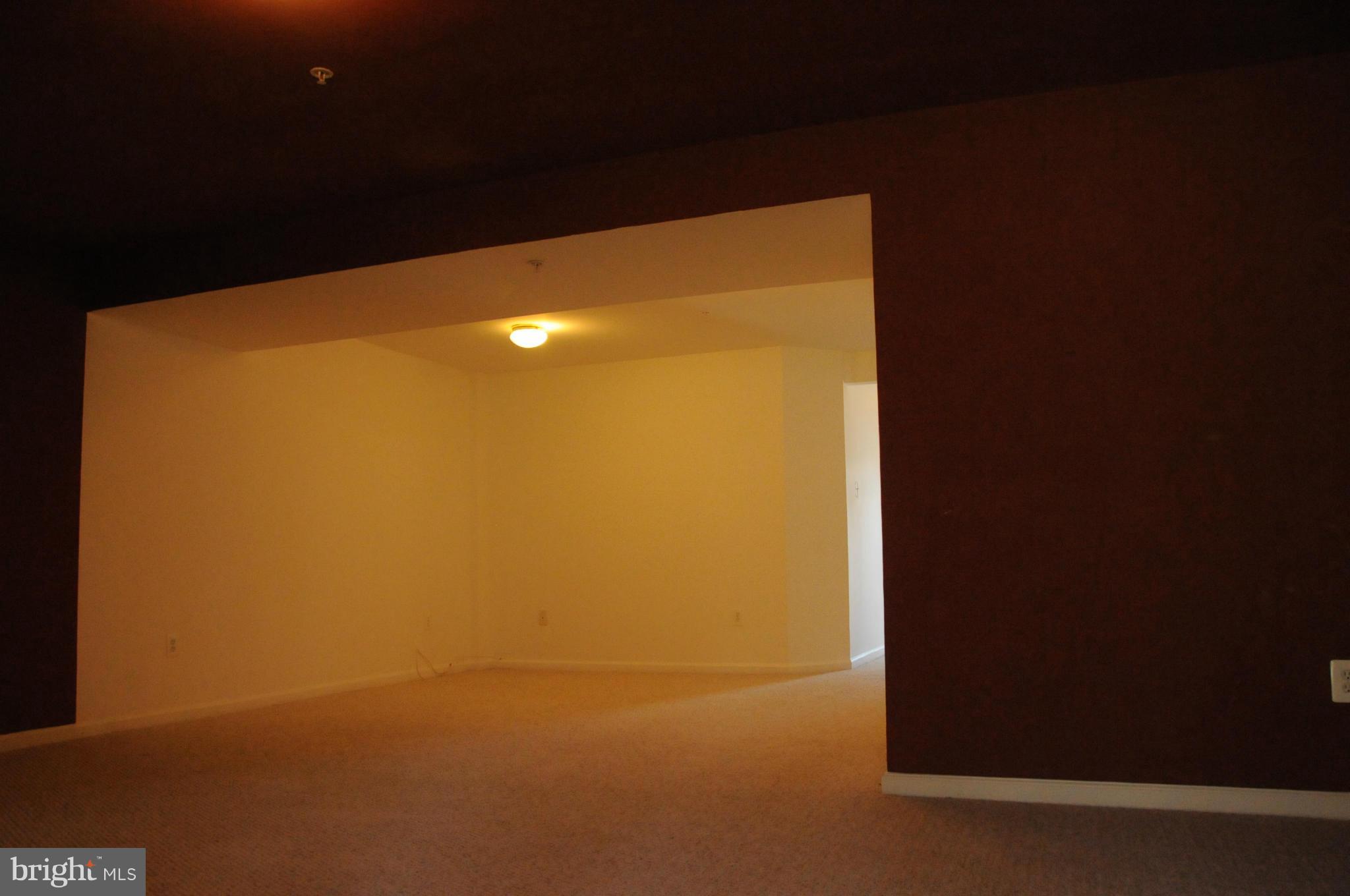 VISTA GARDENS PLAT 1> - Residential Lease