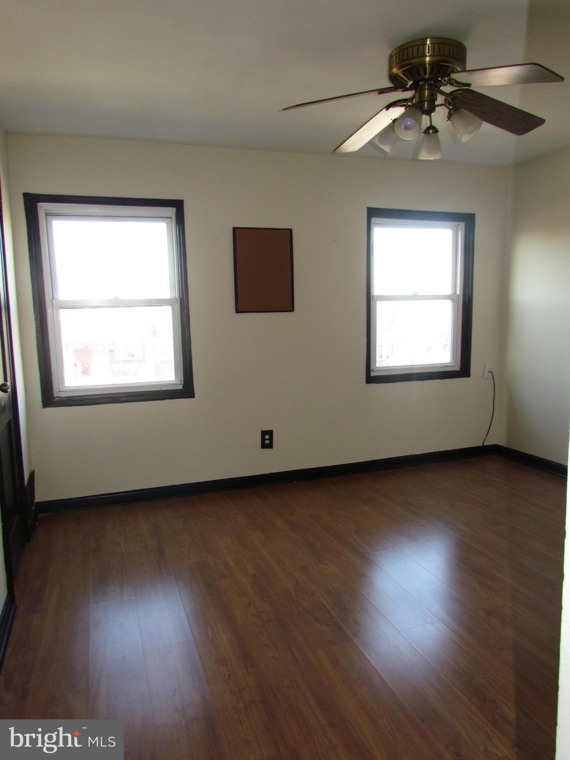 GRAY MANOR HOMES - Residential Lease