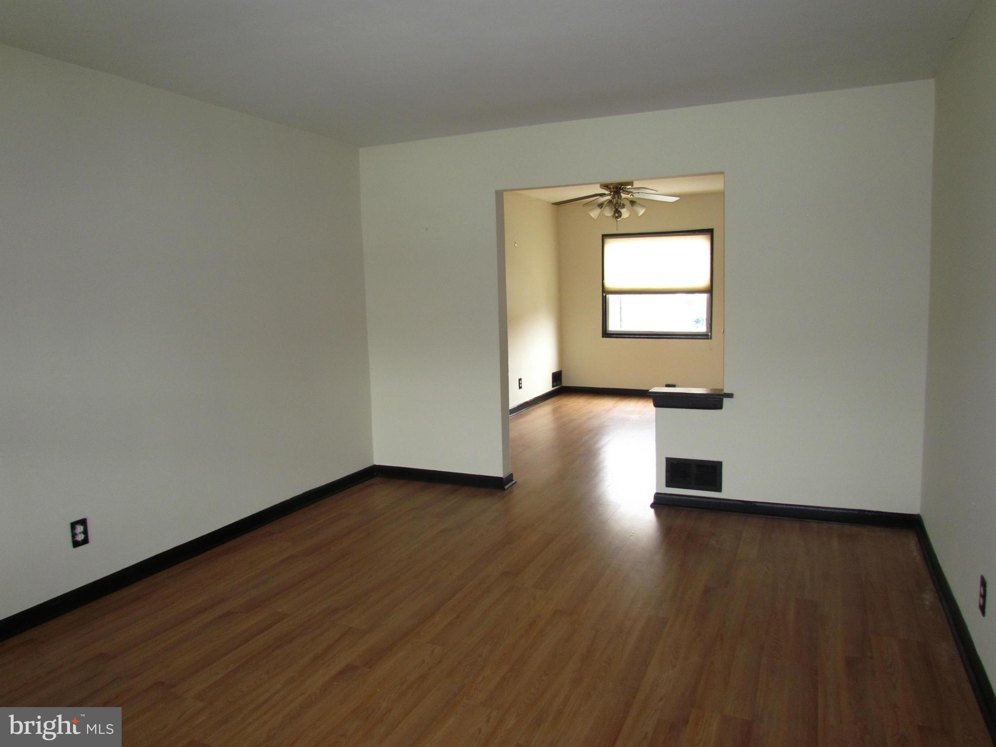 GRAY MANOR HOMES - Residential Lease