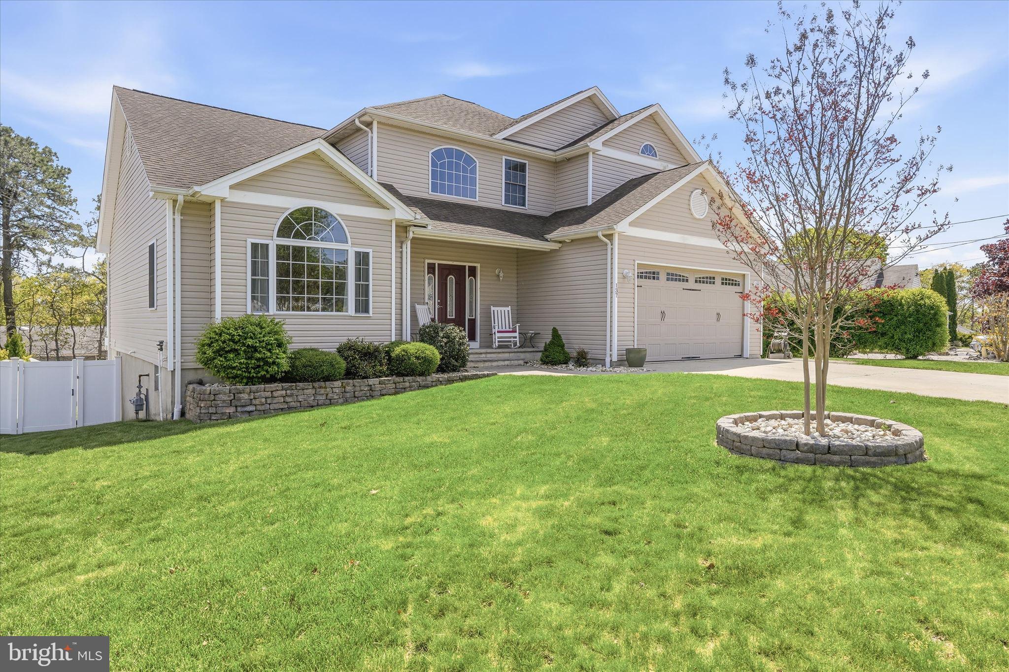 137 MOORING ROAD