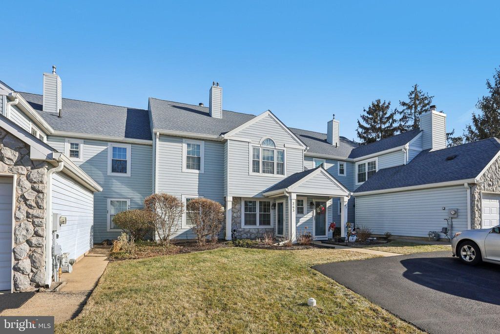Photo of 365 Independence Drive, SOUTHAMPTON, PA 18966 (MLS # PABU2112496)