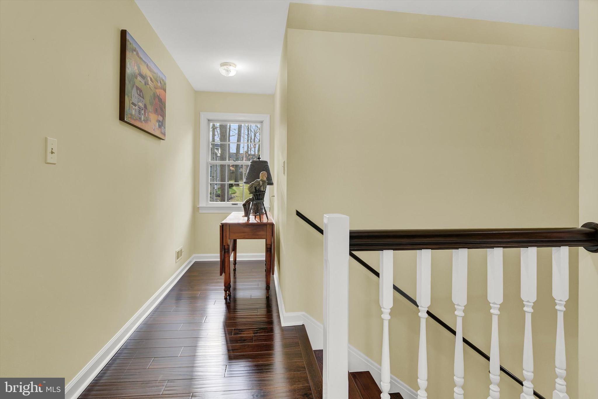 IVY HILLS - Residential