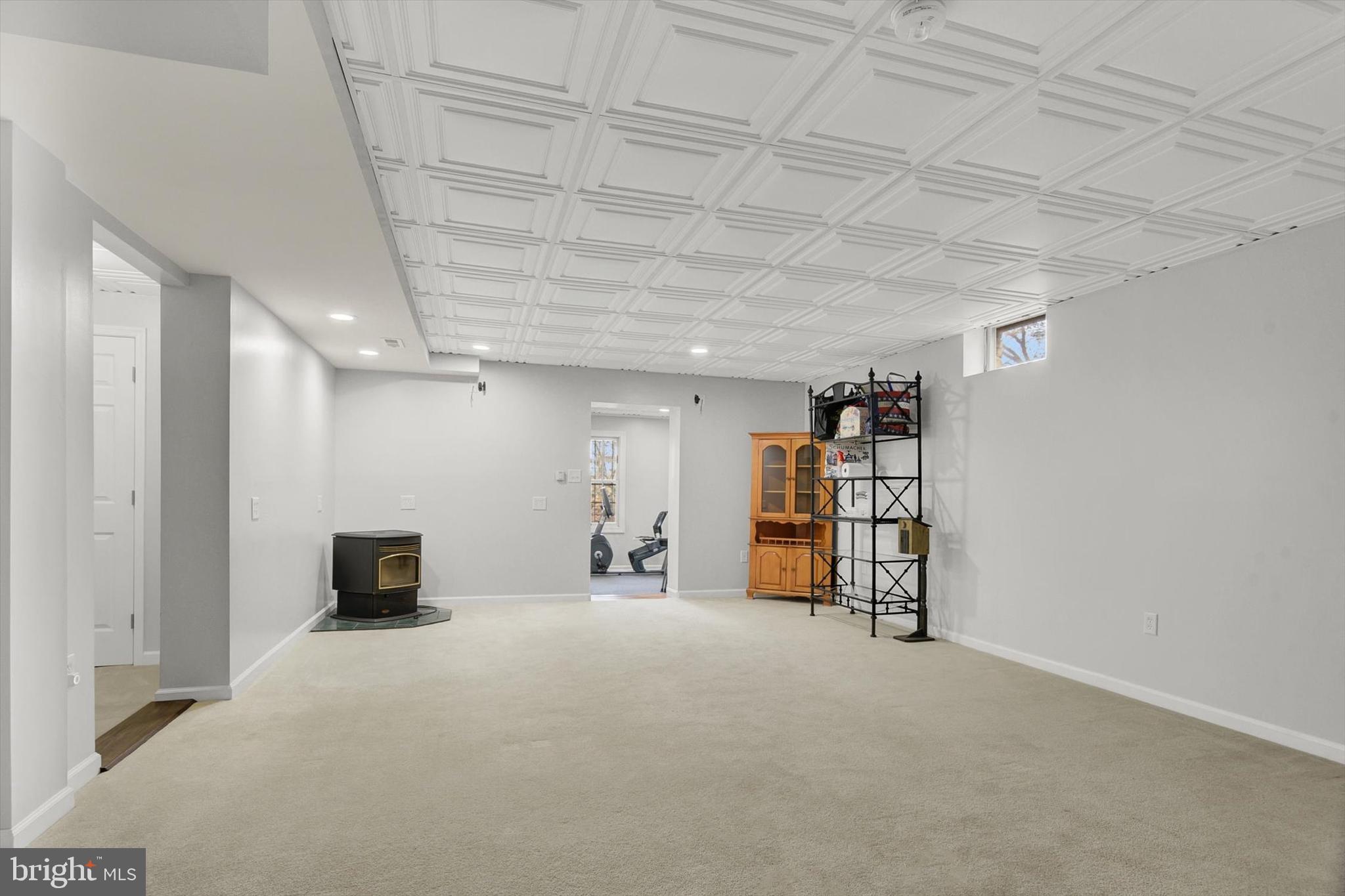 IVY HILLS - Residential