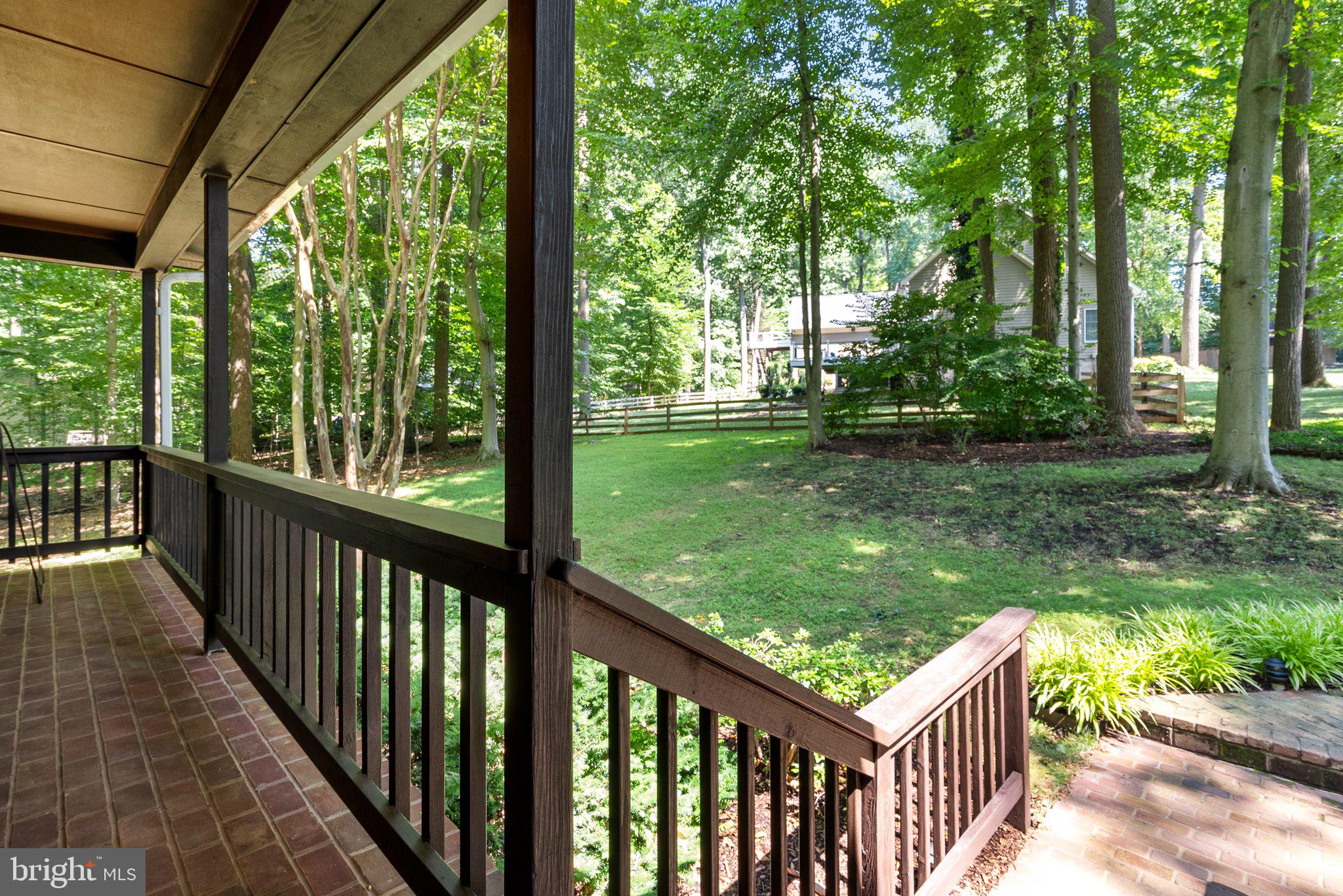 IVY HILLS - Residential