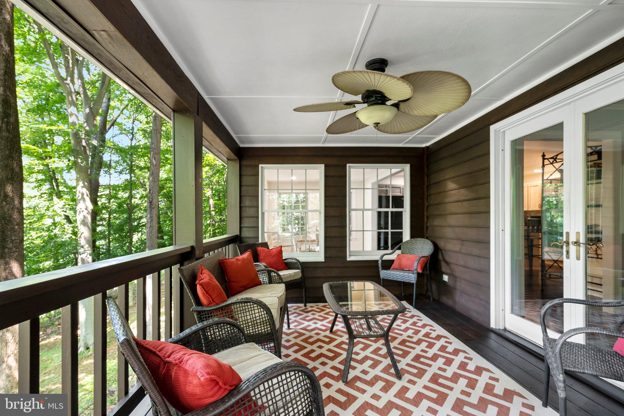 IVY HILLS - Residential