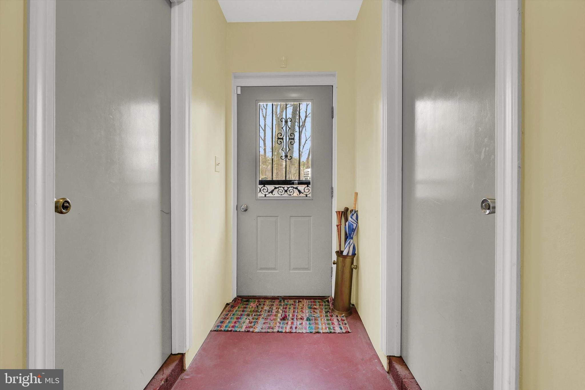 IVY HILLS - Residential