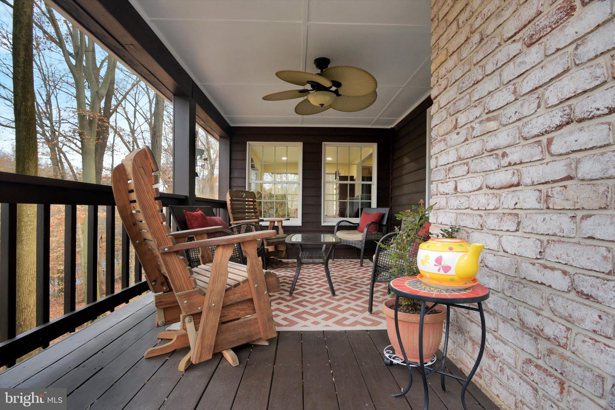 IVY HILLS - Residential