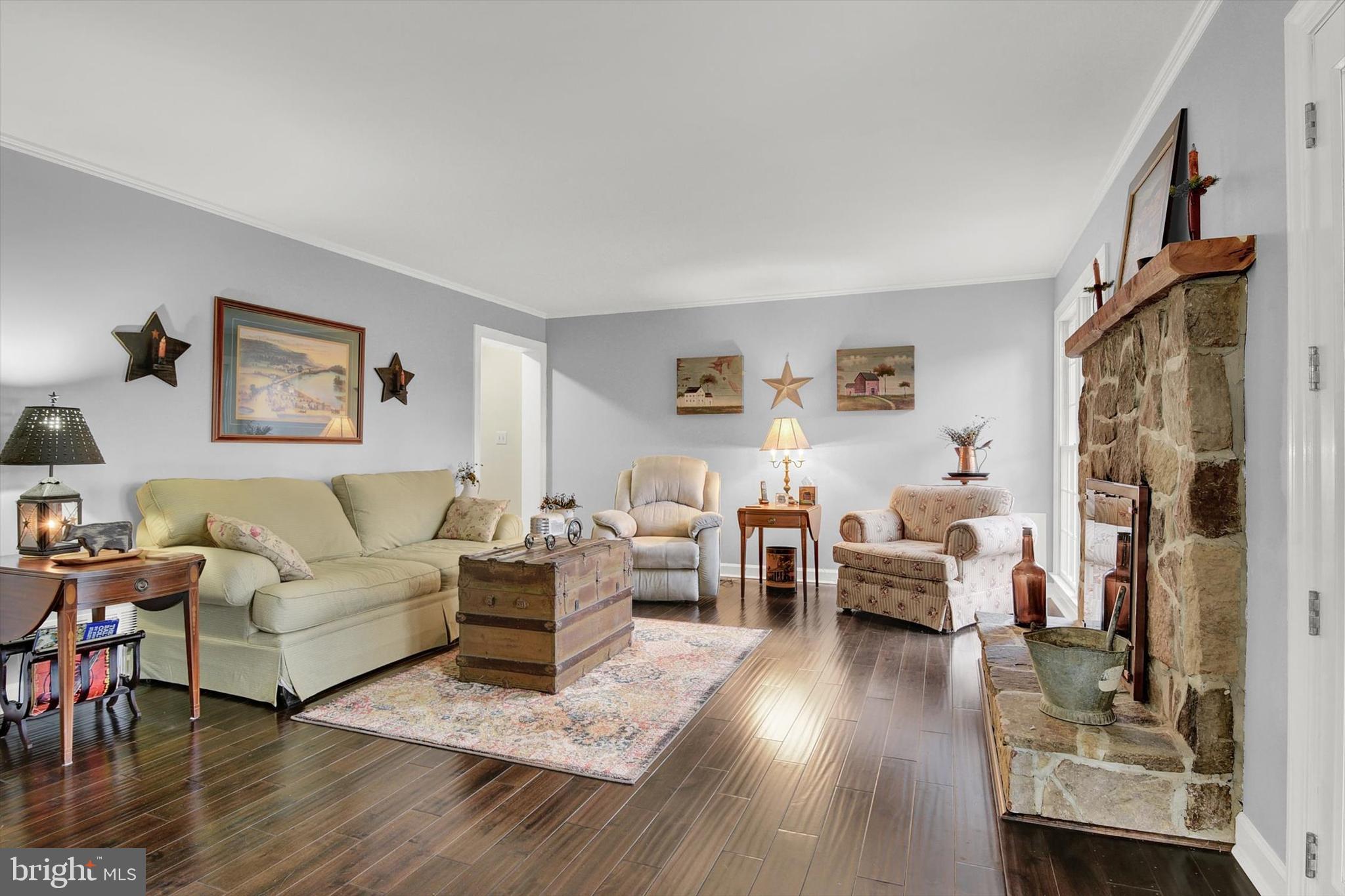 IVY HILLS - Residential