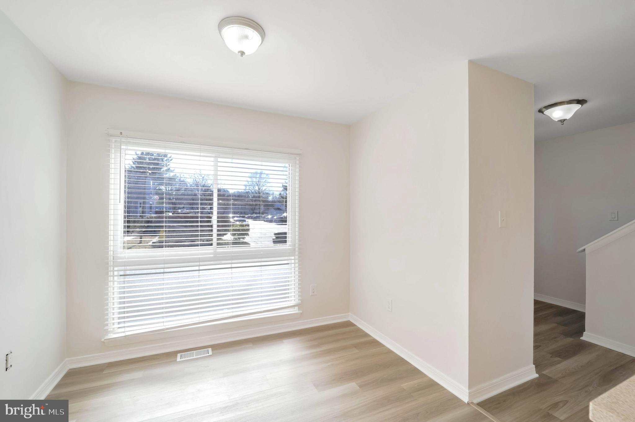 CROFTON MEADOWS - Residential Lease