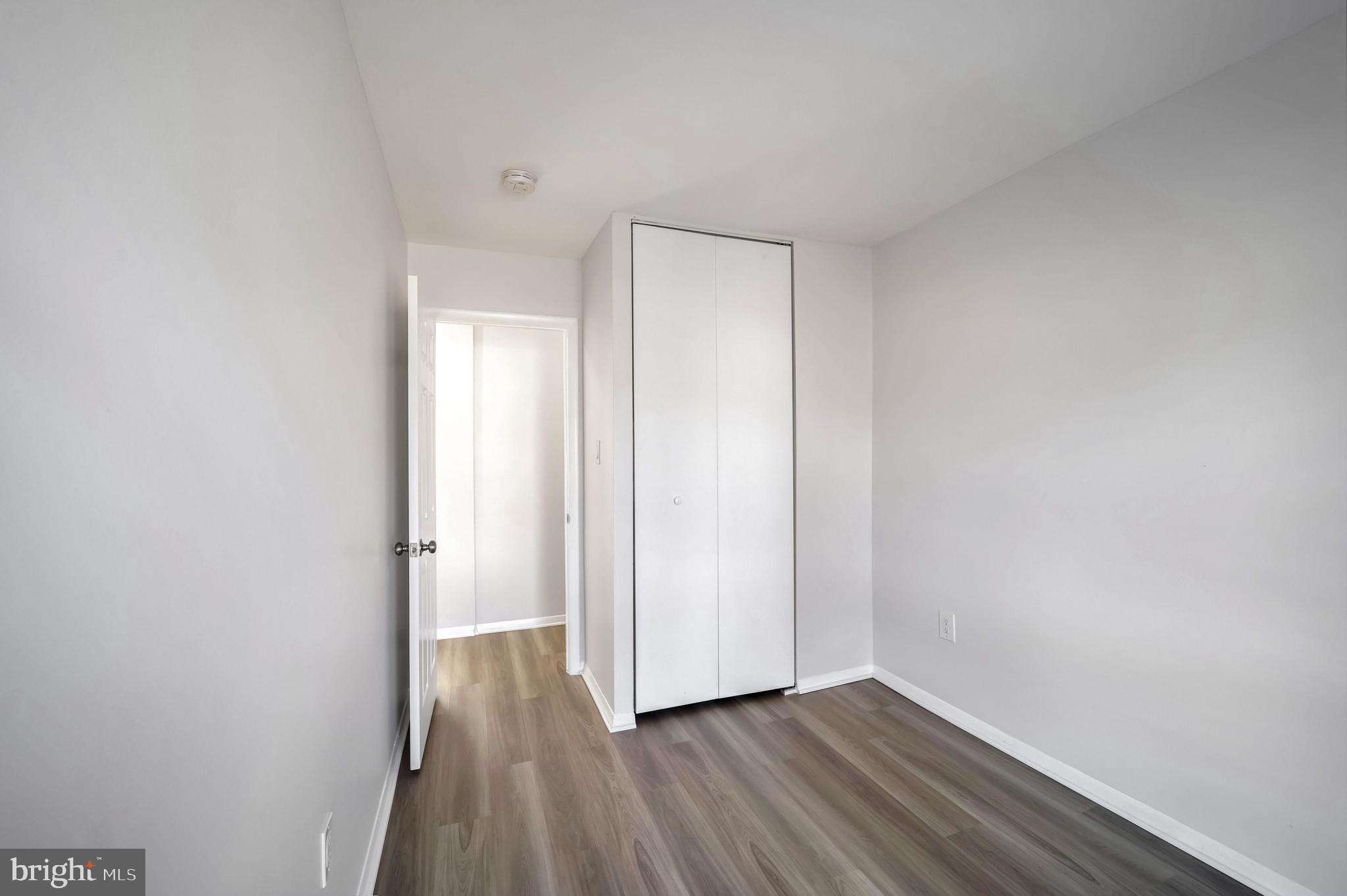 CROFTON MEADOWS - Residential Lease