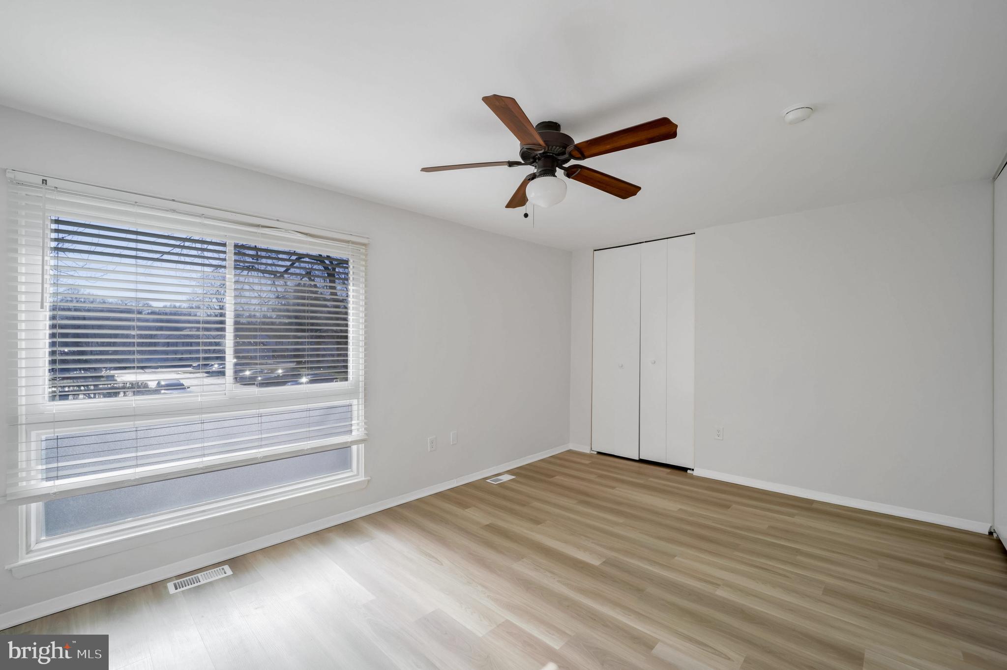 CROFTON MEADOWS - Residential Lease