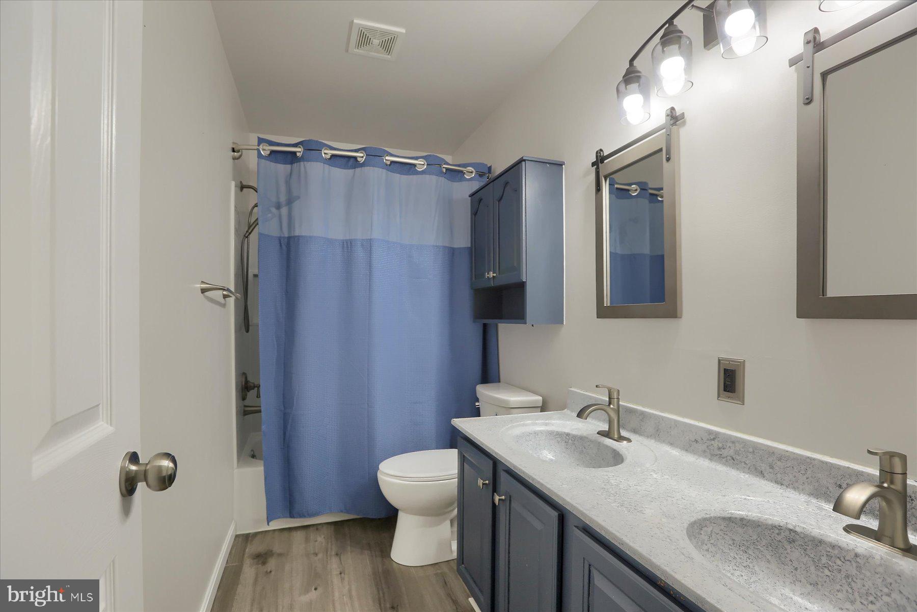 NORTHBROOKE - Residential