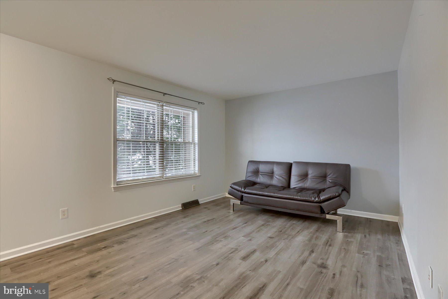 NORTHBROOKE - Residential