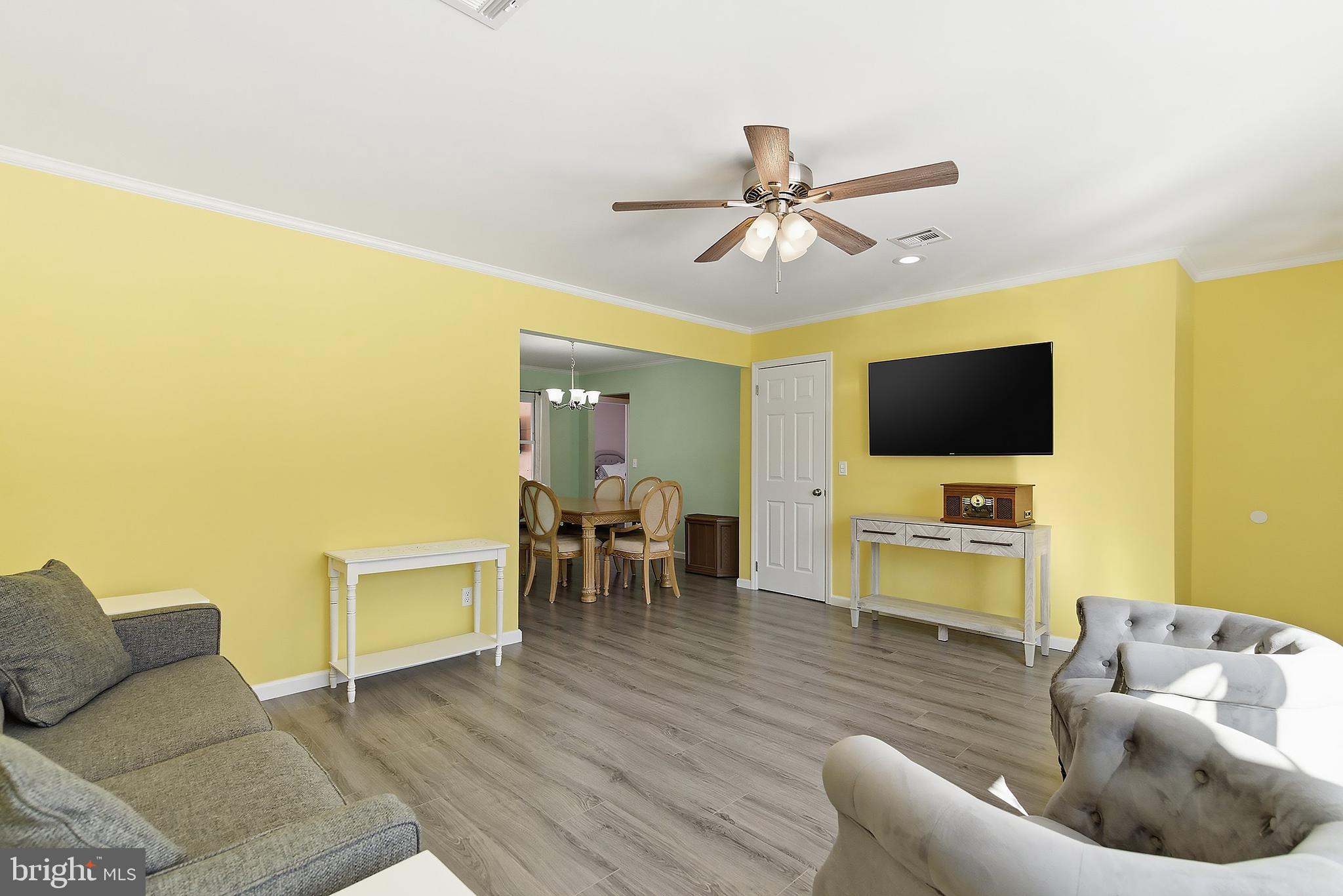 SILVER RIDGE PARK - SILVER RIDGE PARK NORTH - Residential