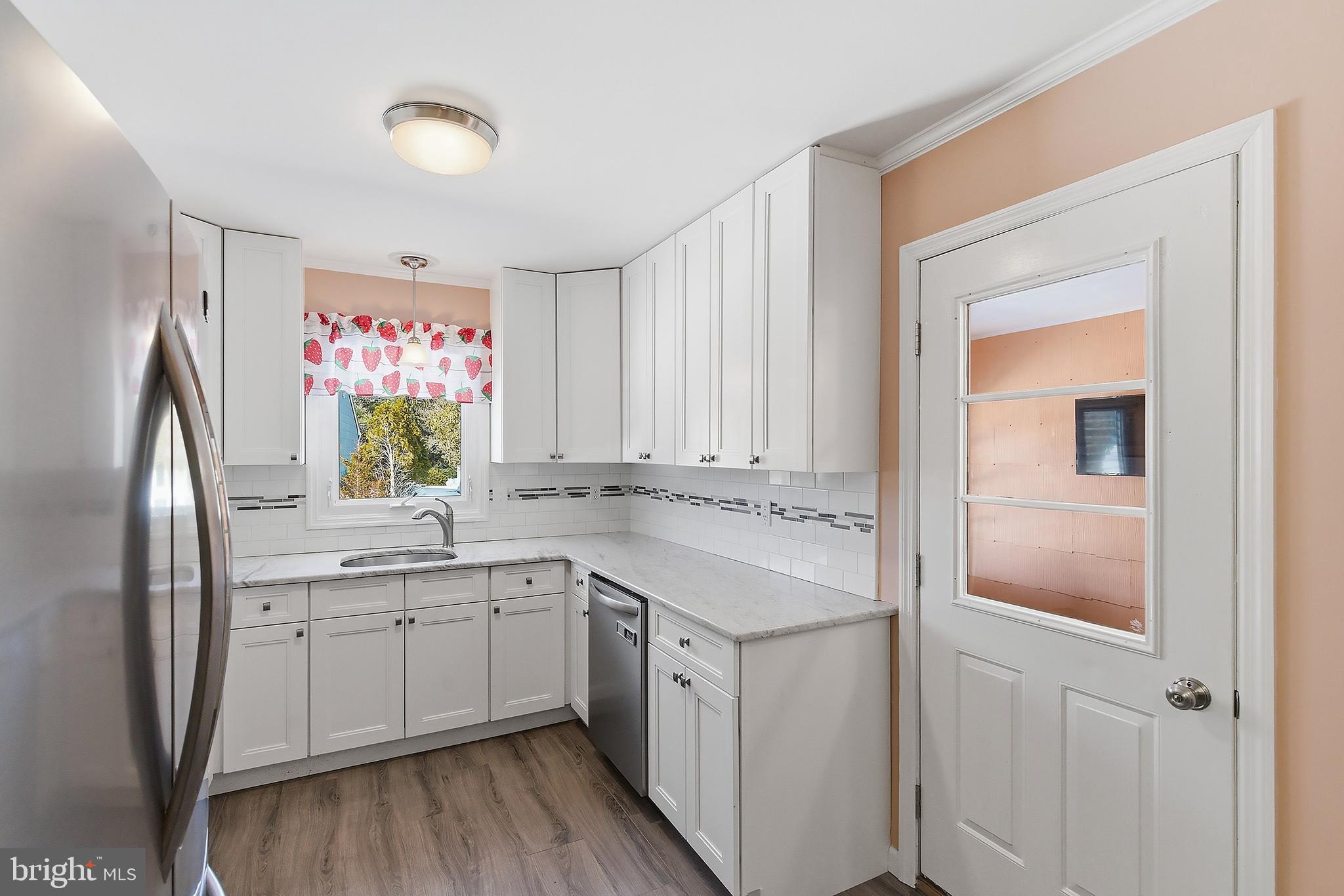 SILVER RIDGE PARK - SILVER RIDGE PARK NORTH - Residential