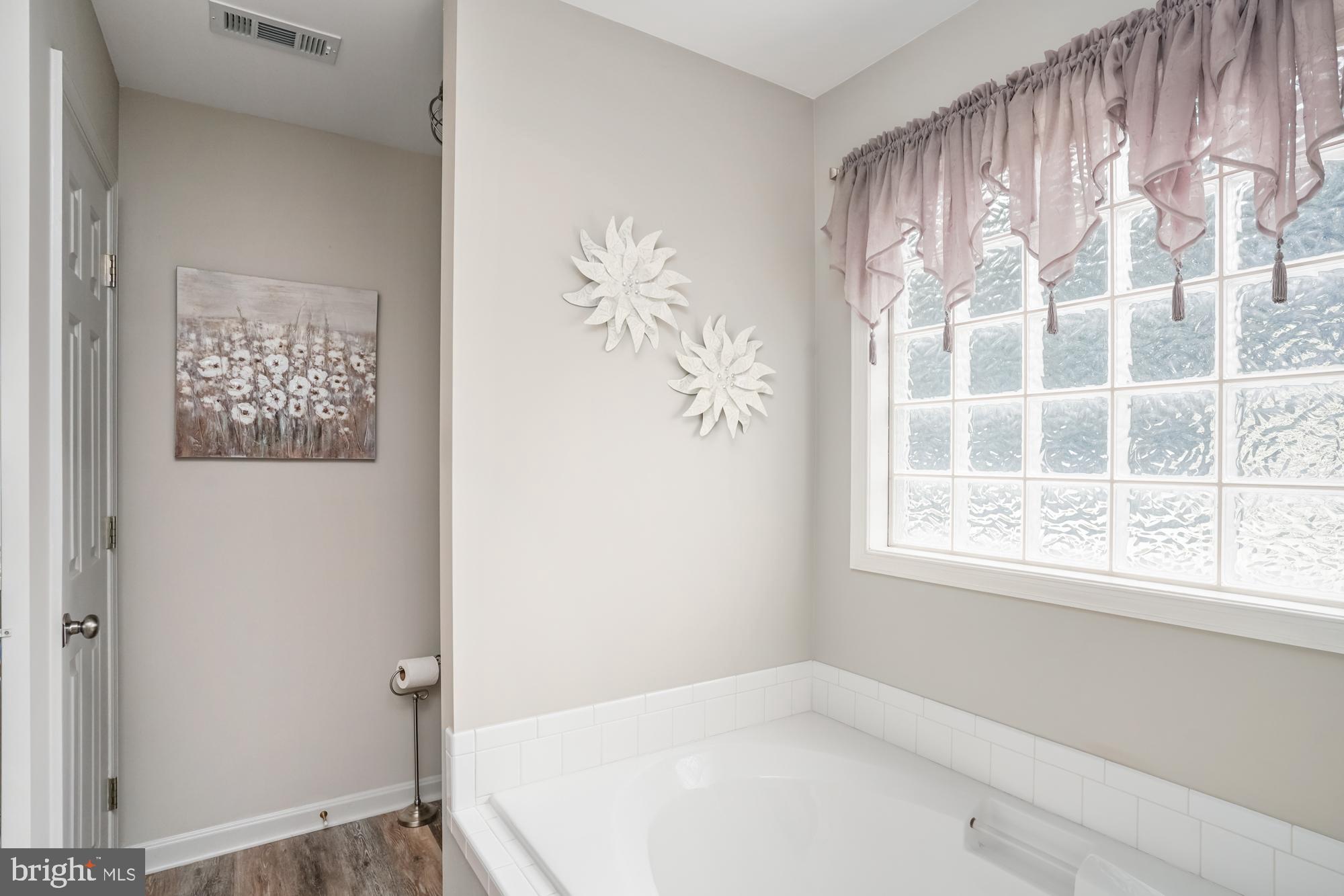 CEDAR RIDGE - Residential