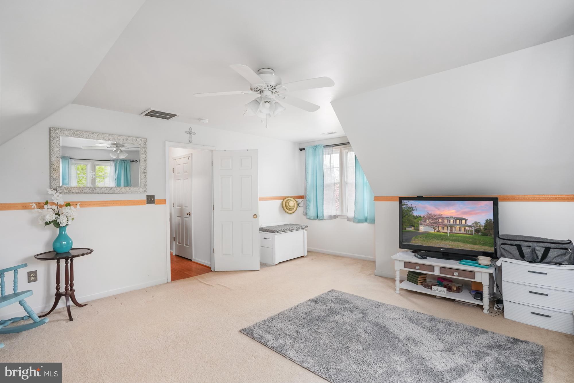 CEDAR RIDGE - Residential