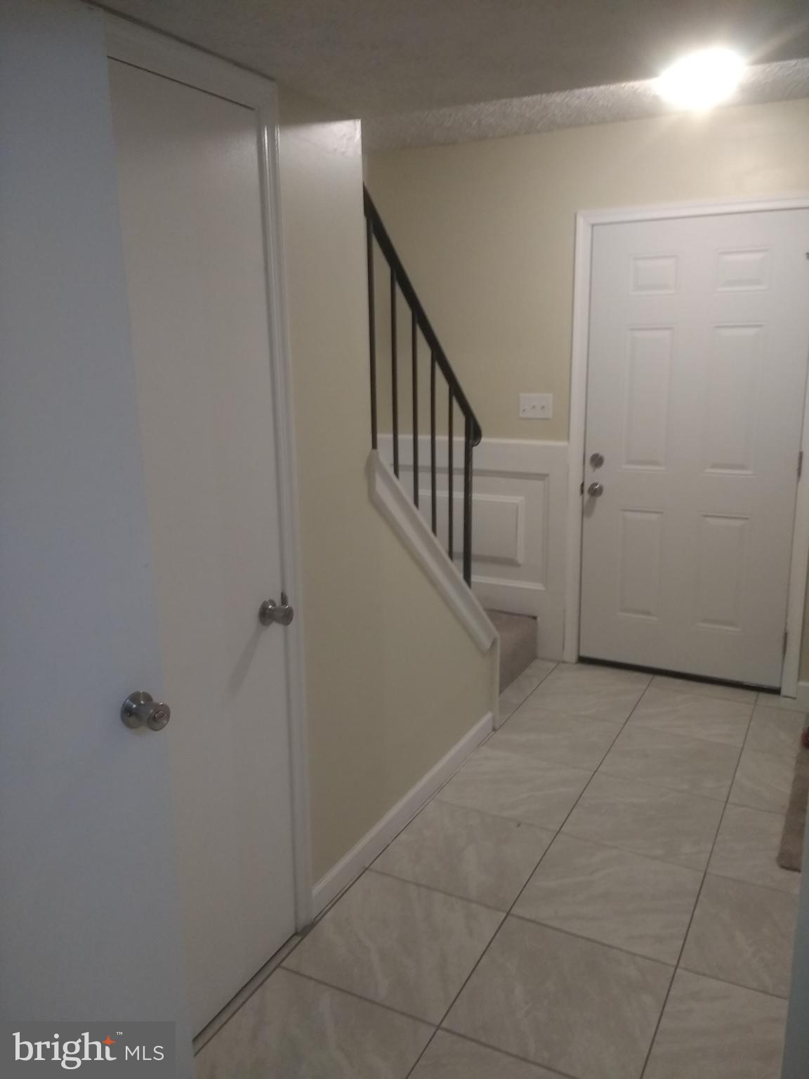 COLUMBIA COMMONS - Residential