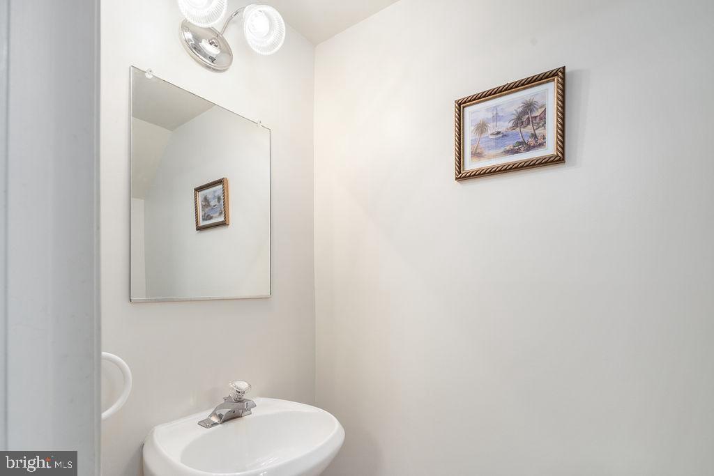 STONE RIVER - Residential