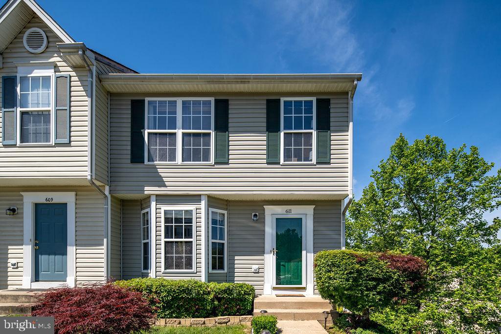 STONE RIVER - Residential