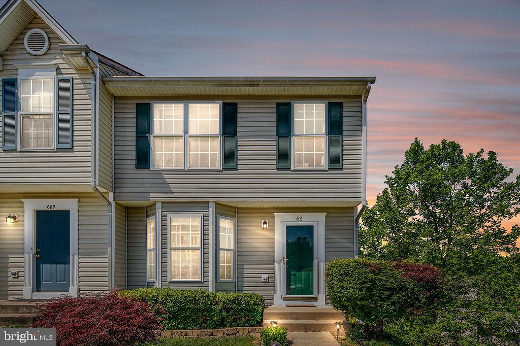 STONE RIVER - Residential