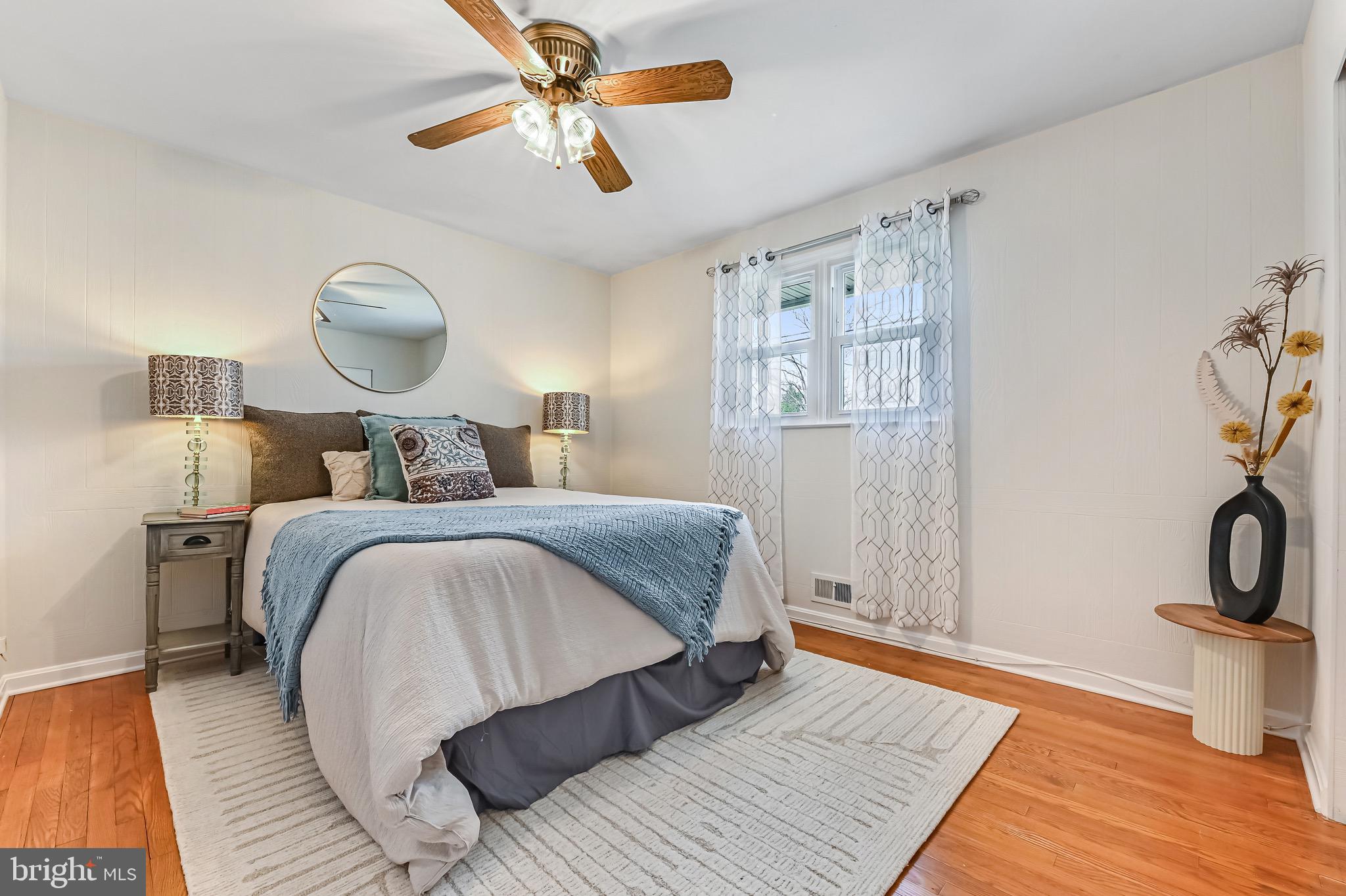 WOODLAWN HEIGHTS - Residential