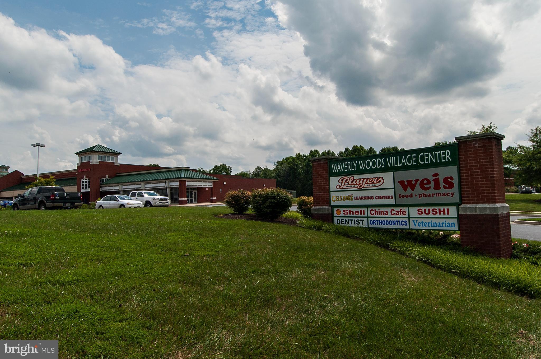 WAVERLY WOODS - Residential