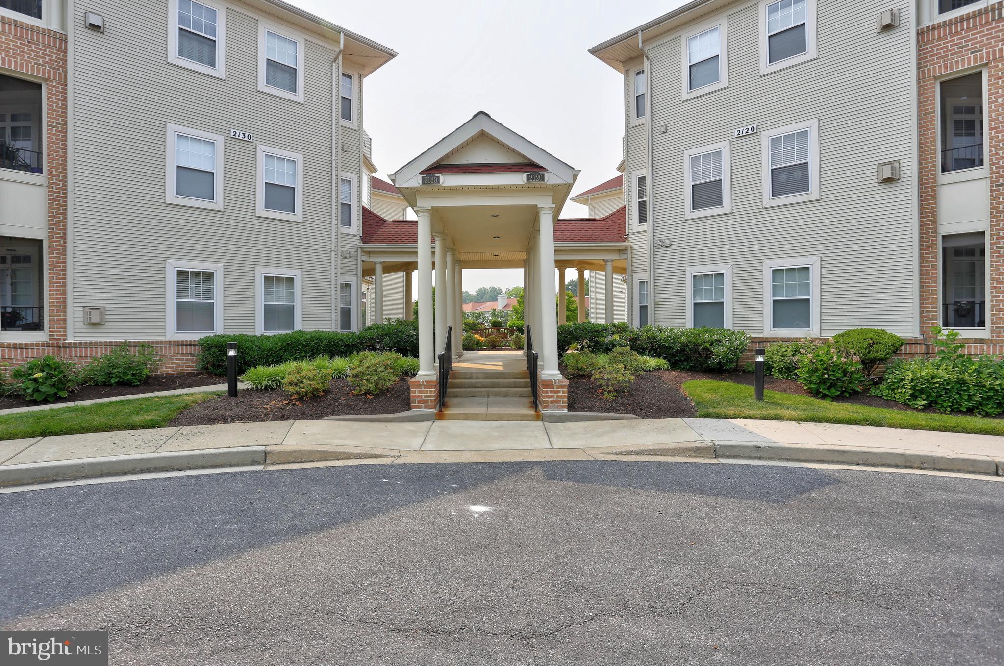 WAVERLY WOODS - Residential