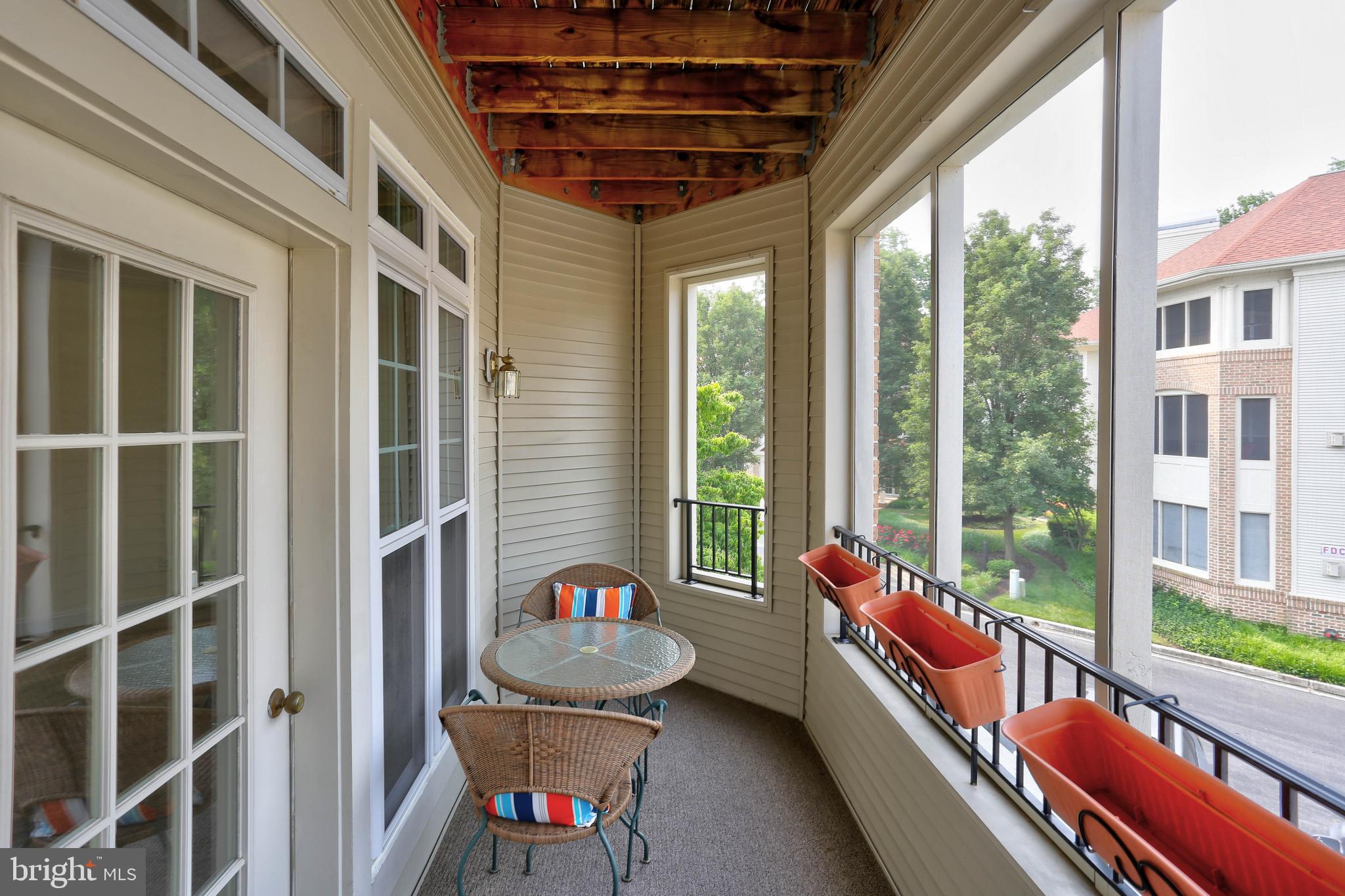 WAVERLY WOODS - Residential