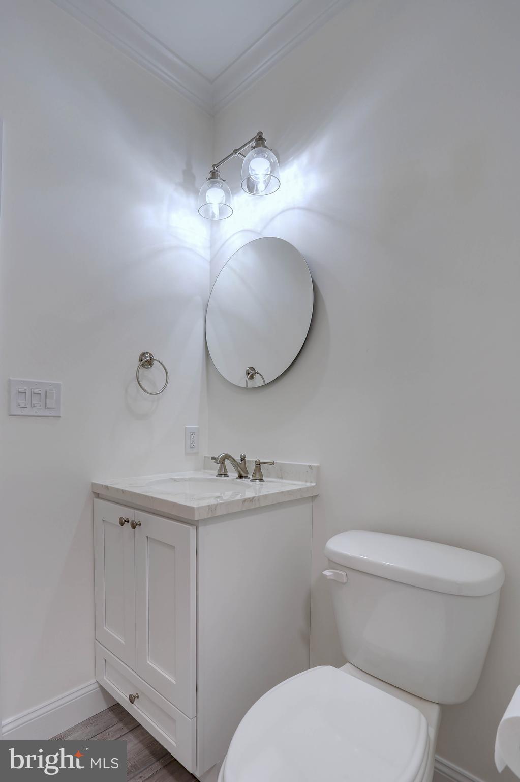 WAVERLY WOODS - Residential