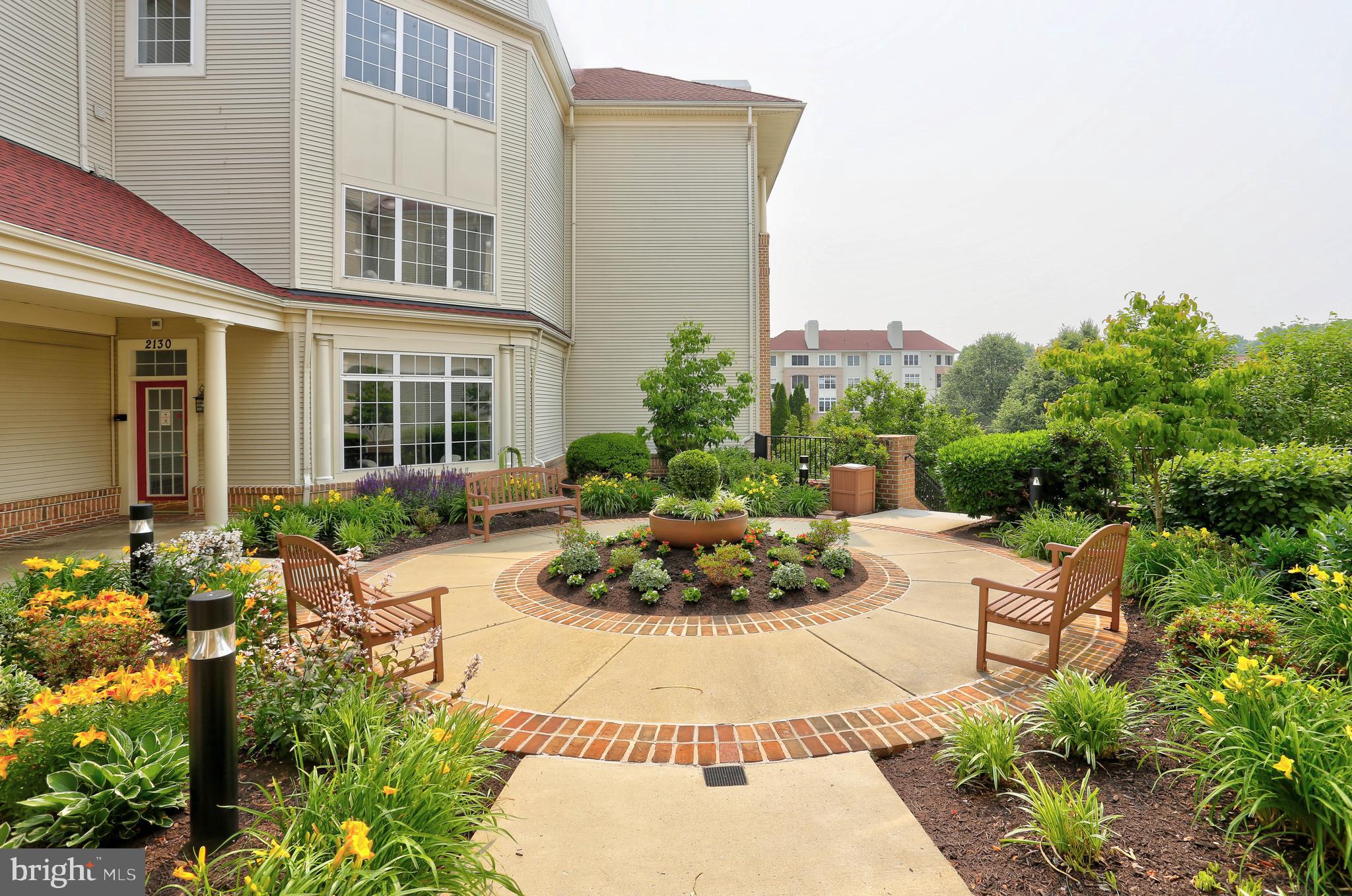 WAVERLY WOODS - Residential