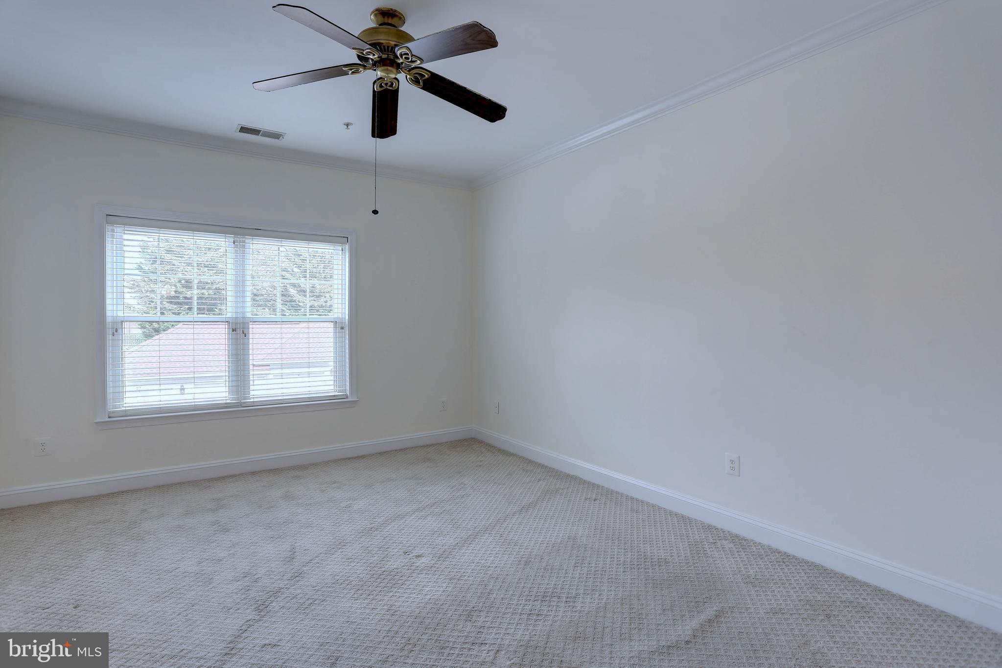 WAVERLY WOODS - Residential