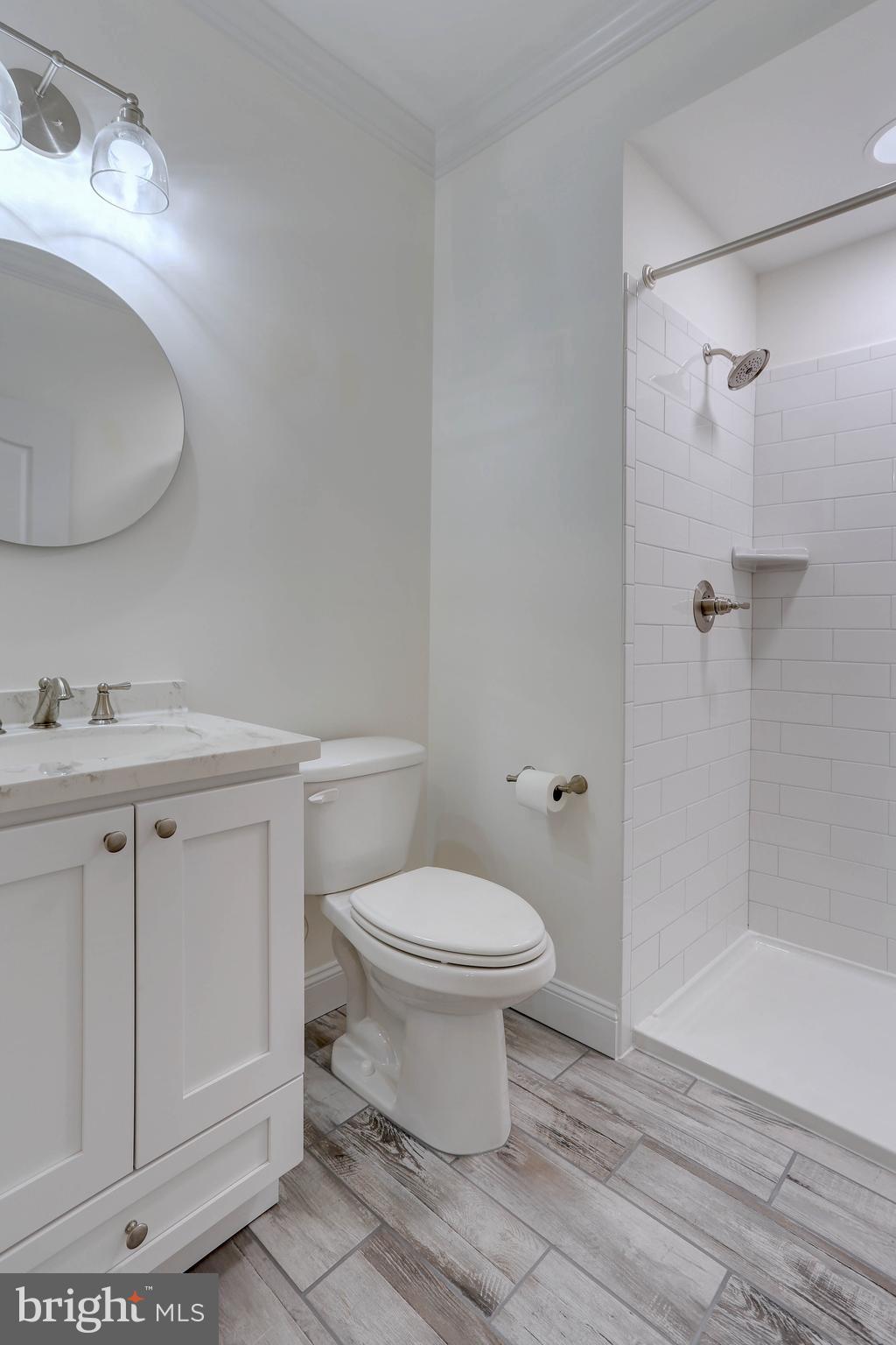 WAVERLY WOODS - Residential