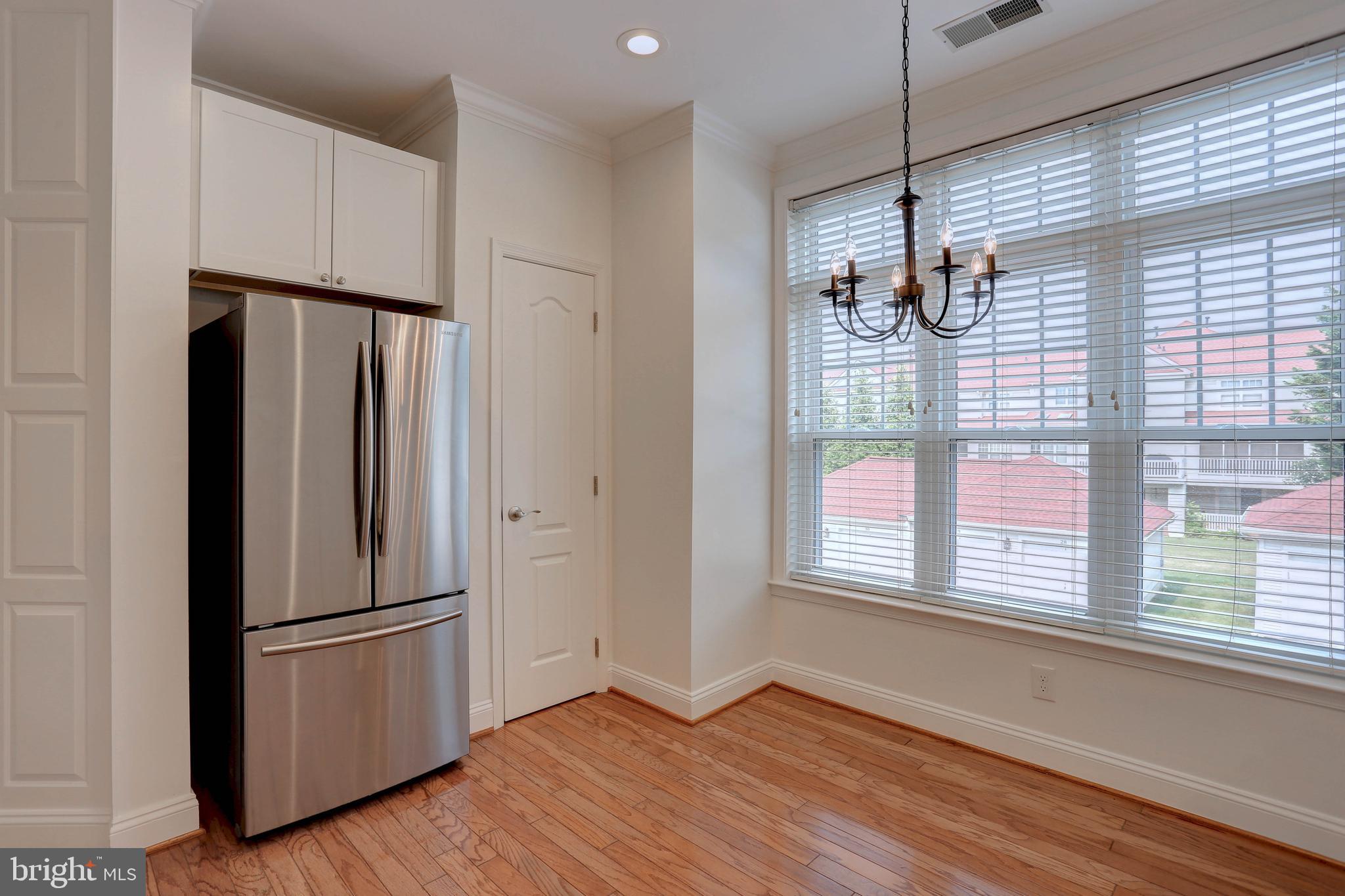 WAVERLY WOODS - Residential